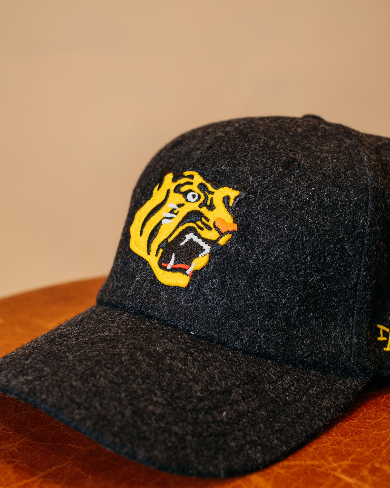 Cappello Hanshin Tiger's Black SMU670A-HTI BLK American Needle 