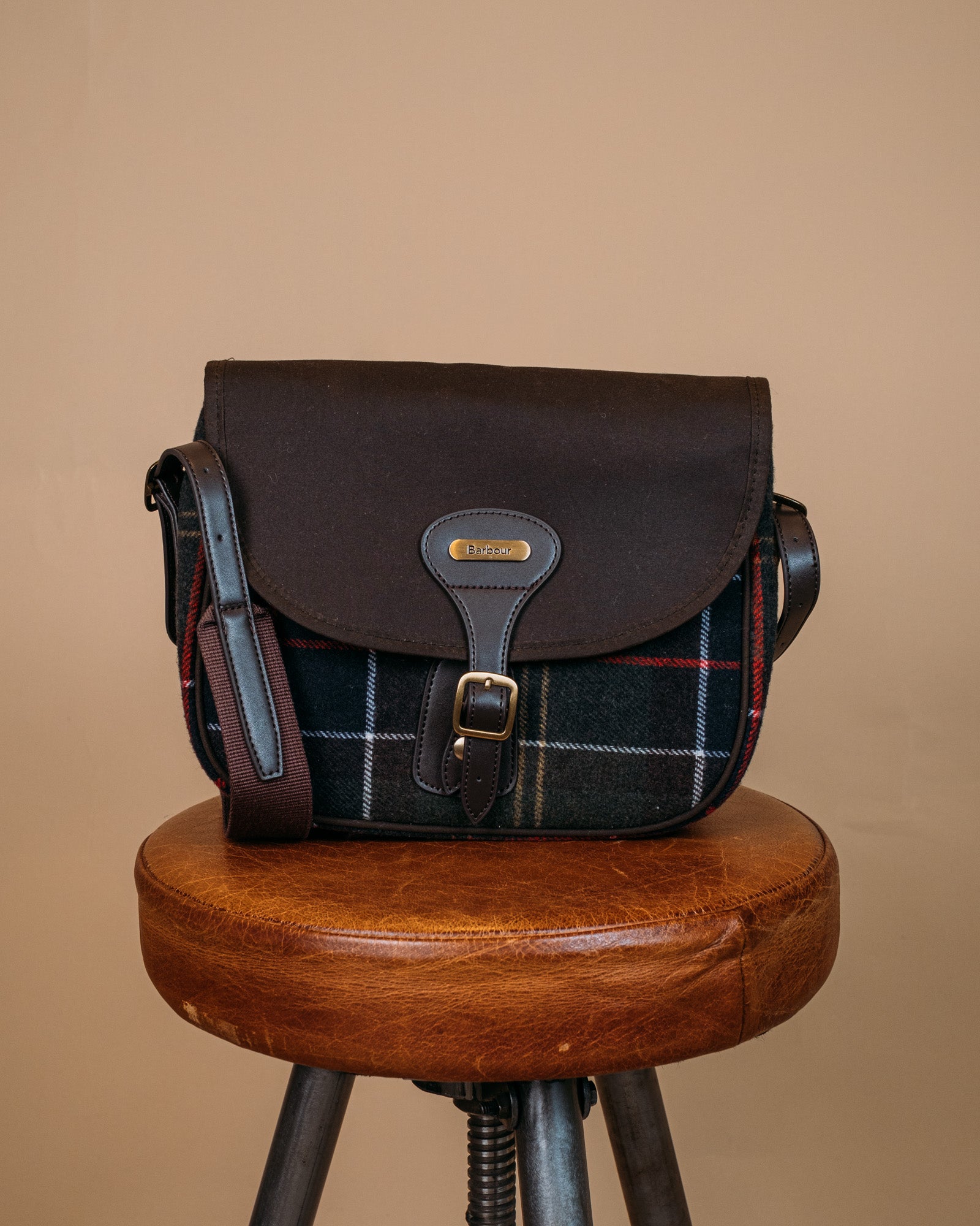 Cromarty Corssbody Bag LBA0479 OL91 Barbour 
