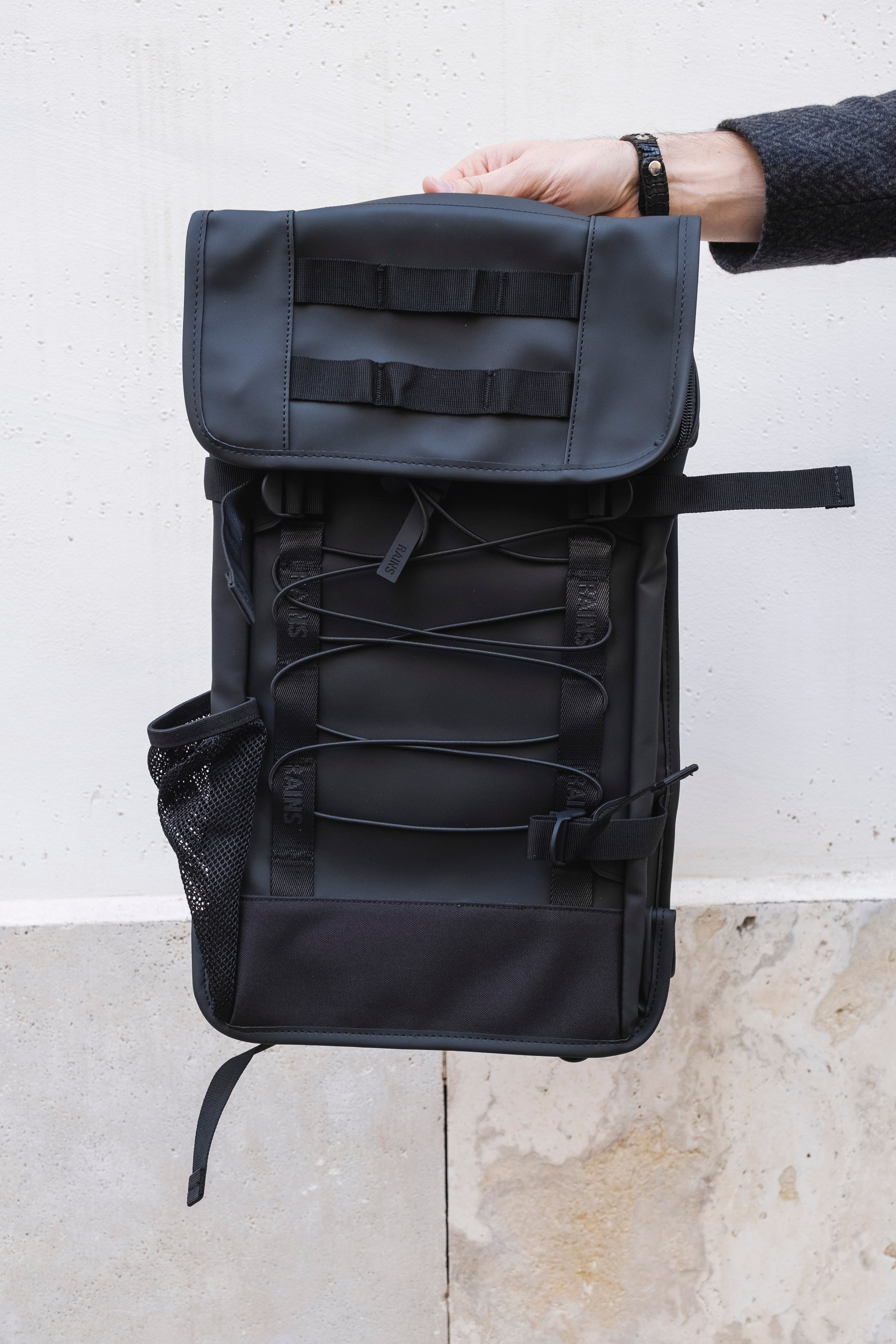 Trail Mountaineer Bag RA14340 BLA Rains 