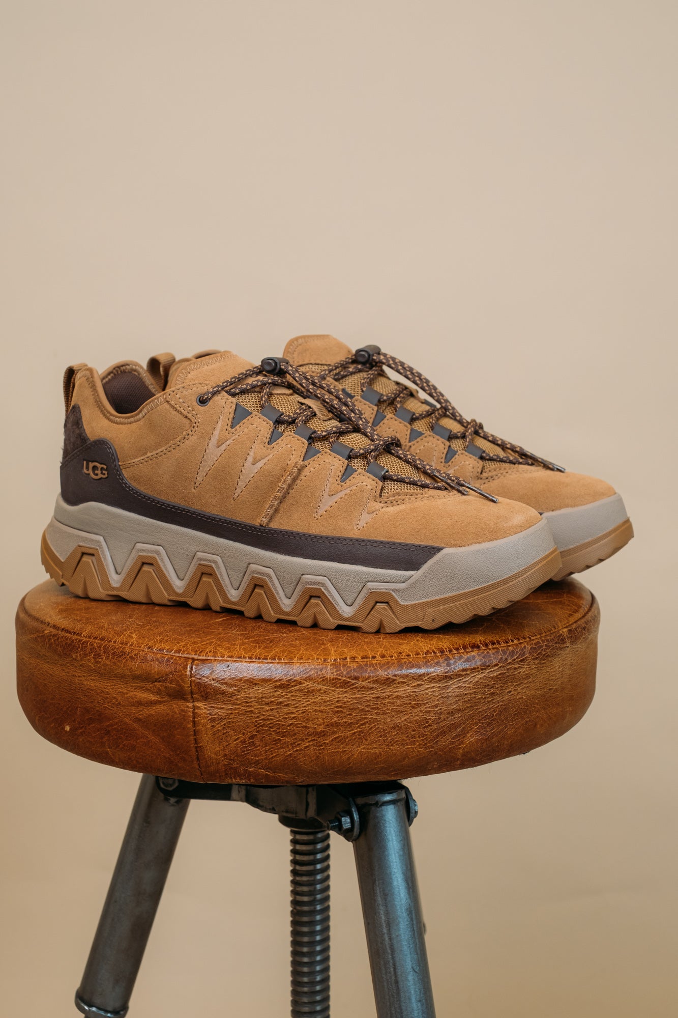 Captrail Low 1158252CHE CHESTNUT Ugg 