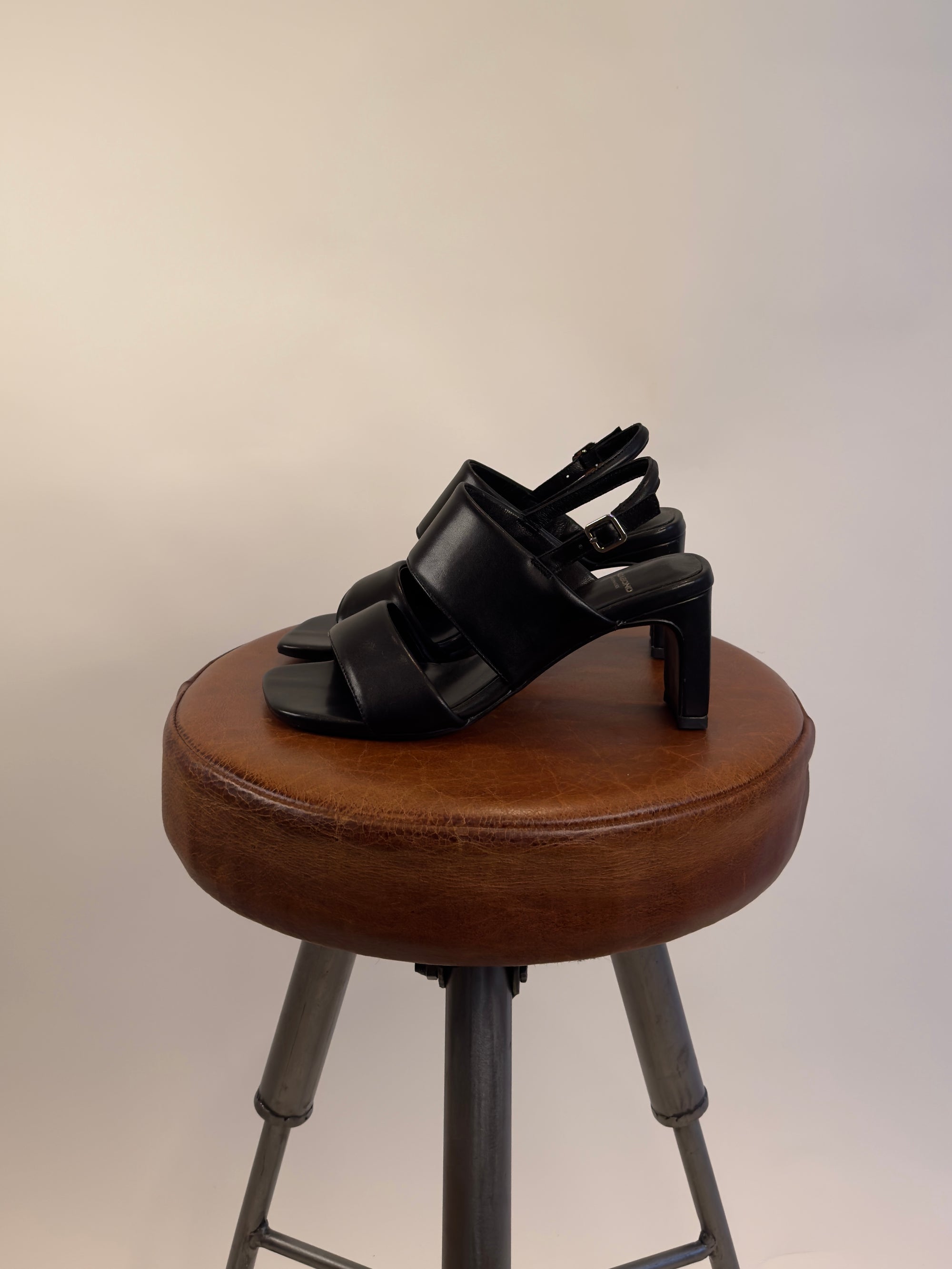 Sandalo Luisa VBS571200120 BLACK Vagabond 