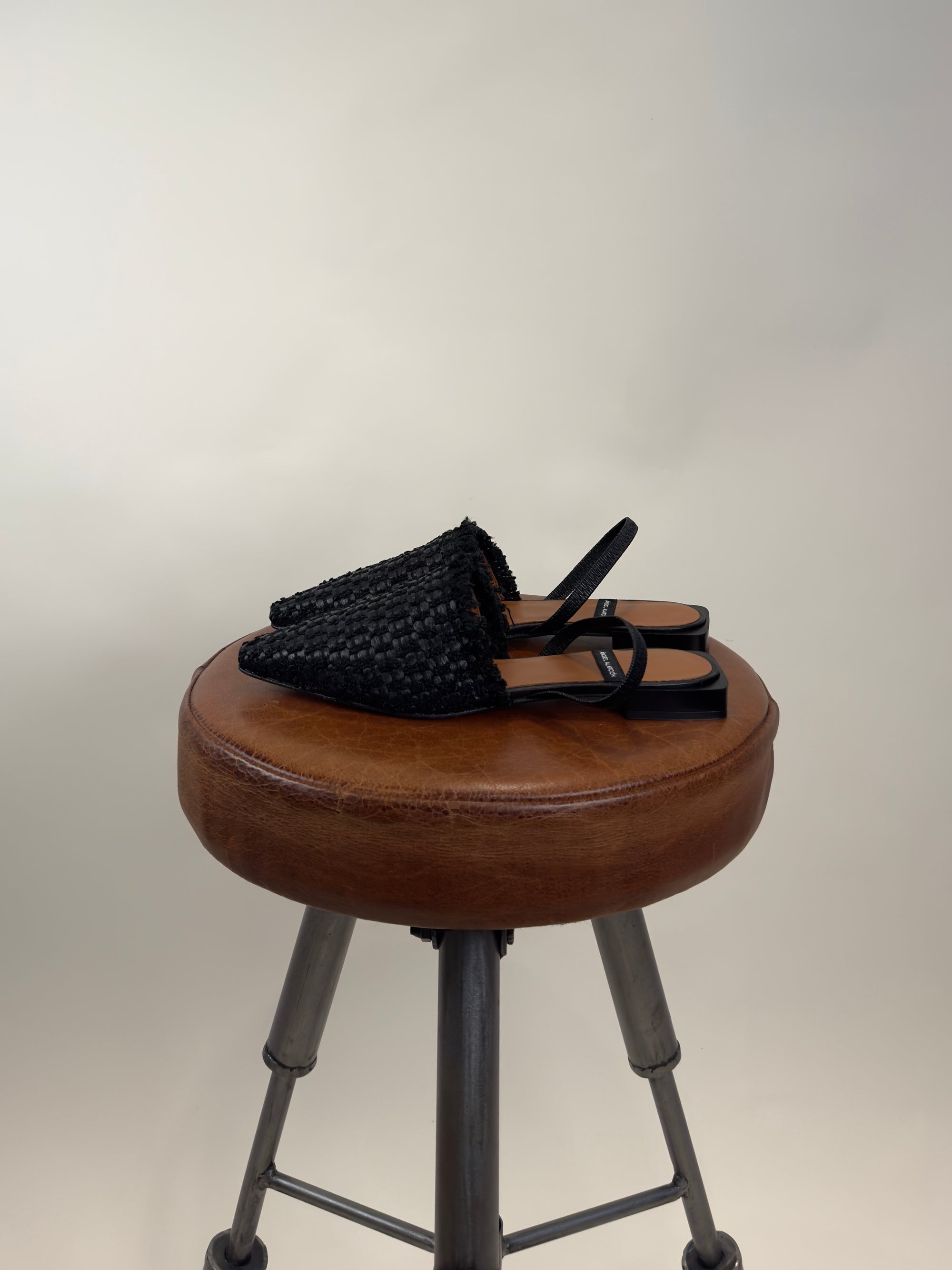 Scarpa con Cinturino 25009-530B RAFIA 5697 Angel Alarcon 