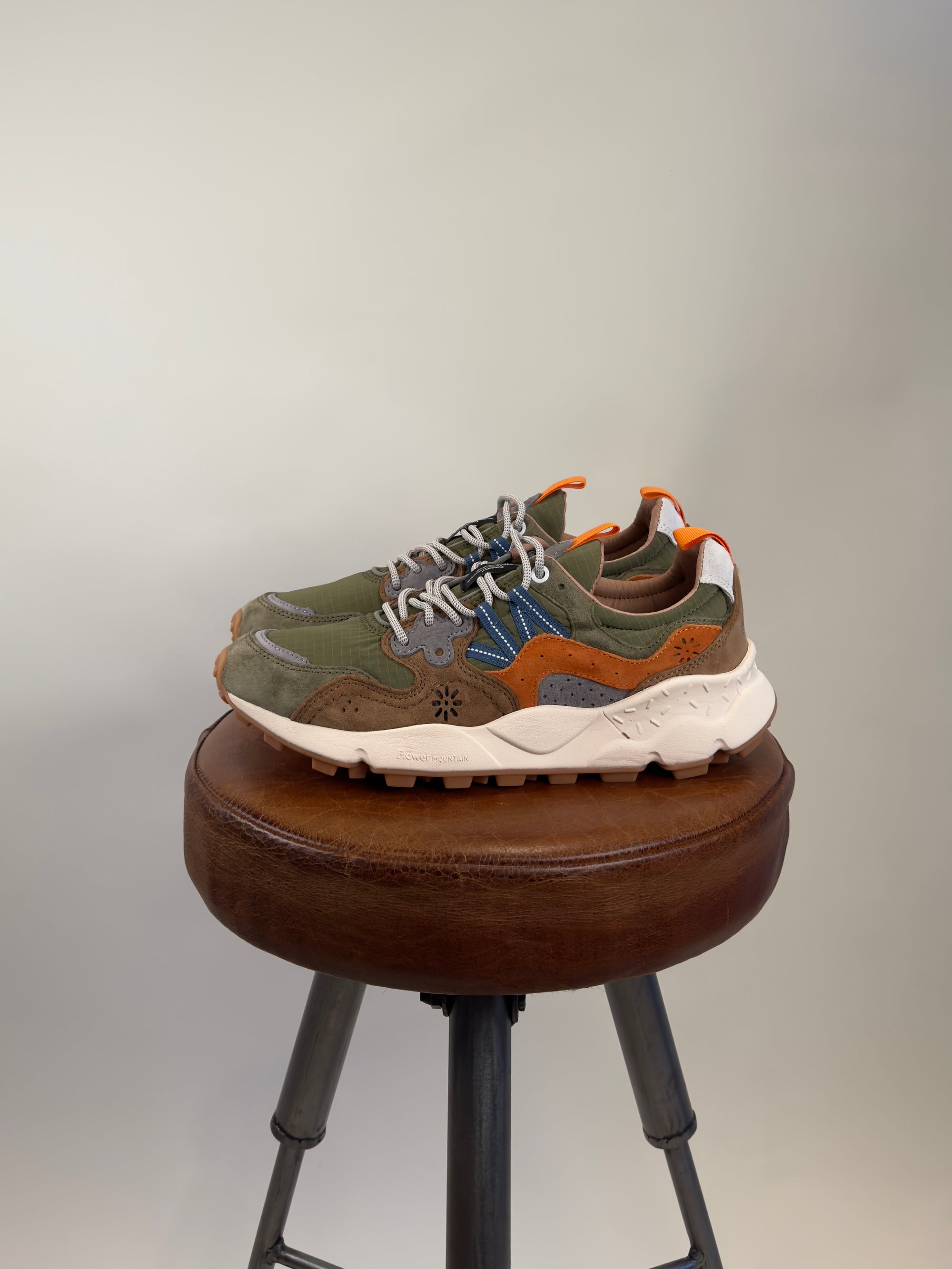 Yamano 3 0012017816141F06 MILITARY-BROWN Flower Mountain 