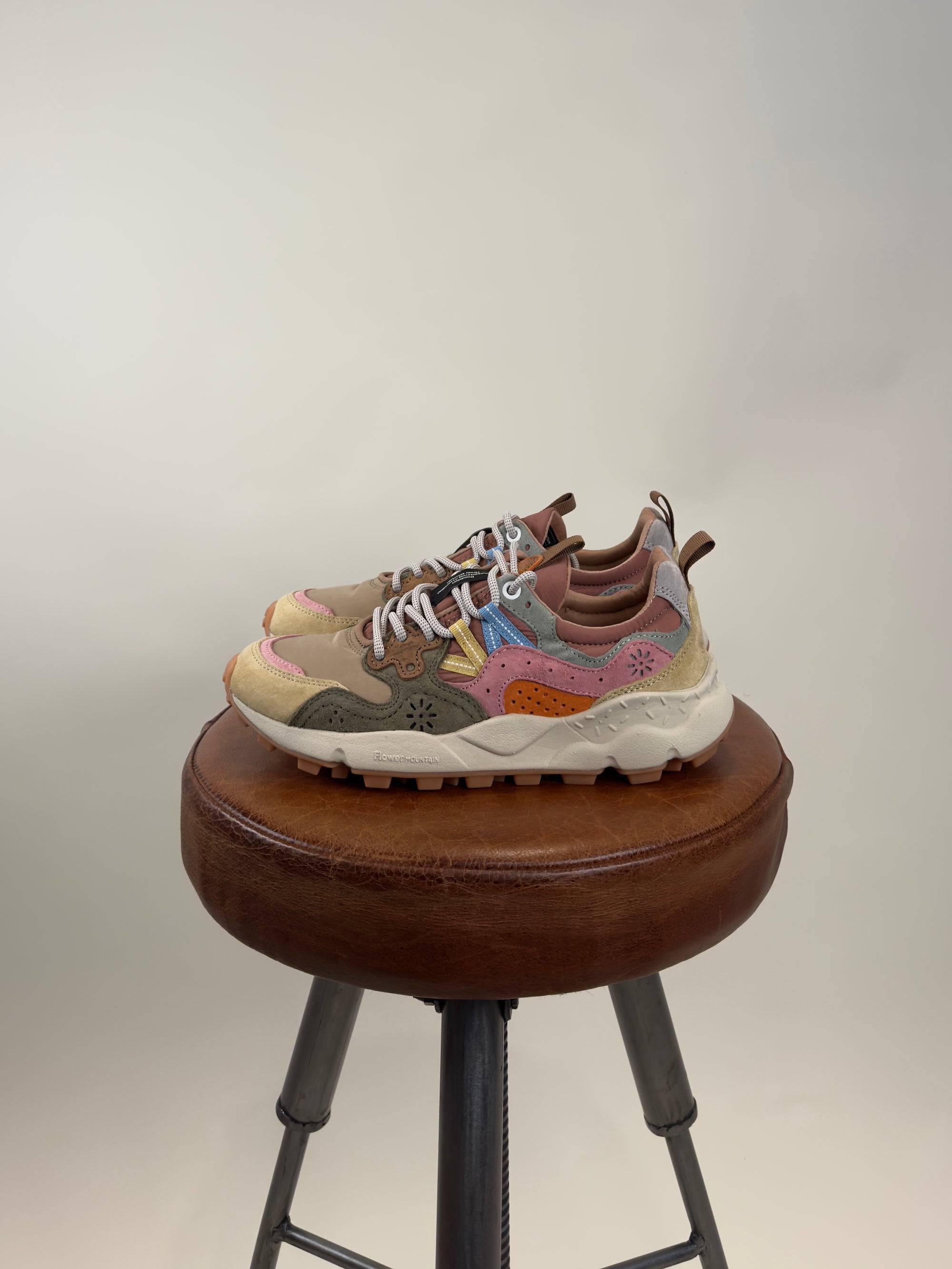 Sneakers Yamano 3 Cream-Taupe-Military 0012017817011E93 CREAM-TAUPE-MILITARY Flower Mountain 