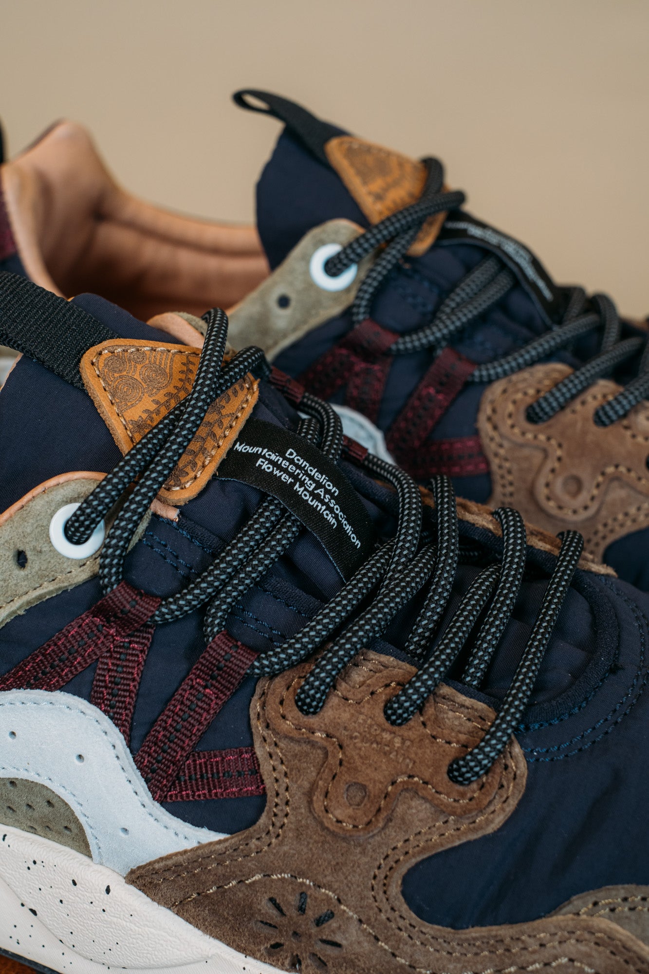 Sneakers Yamano 3 Brown-Navy 201781601 3D31 Flower Mountain 
