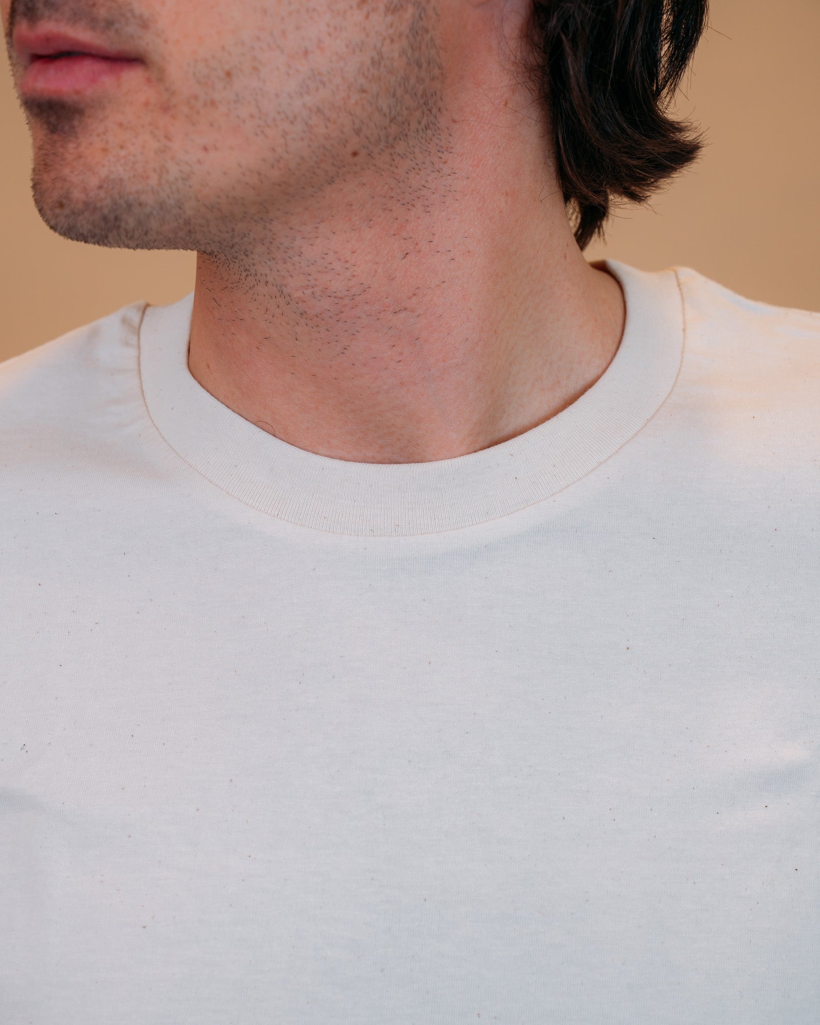 T-shirt Travis Tee Natural Raw STTU169 C054 Gaffi 
