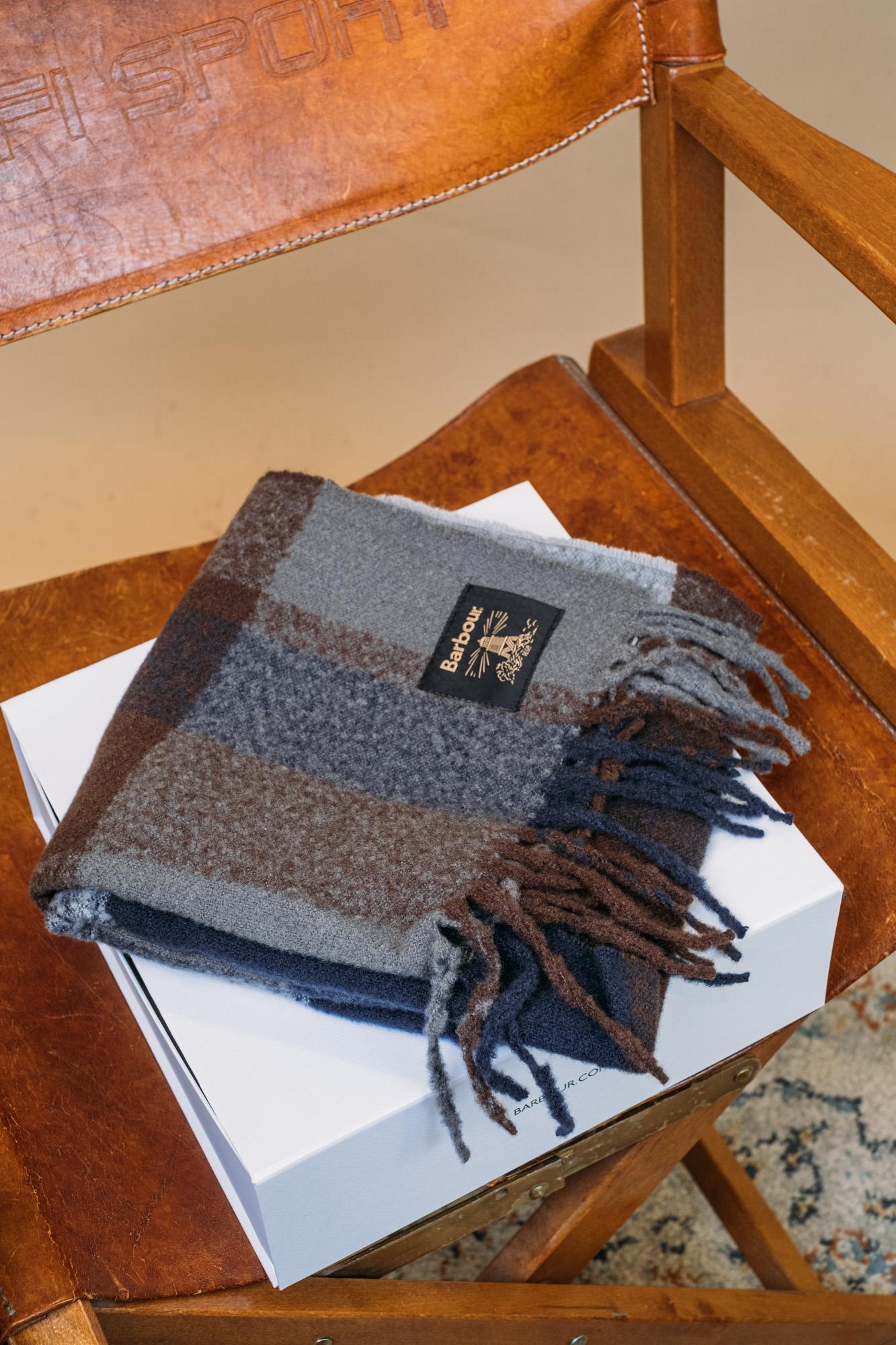 Westerdale Beanie/Scarf Set MGS0095 TN38 Barbour 