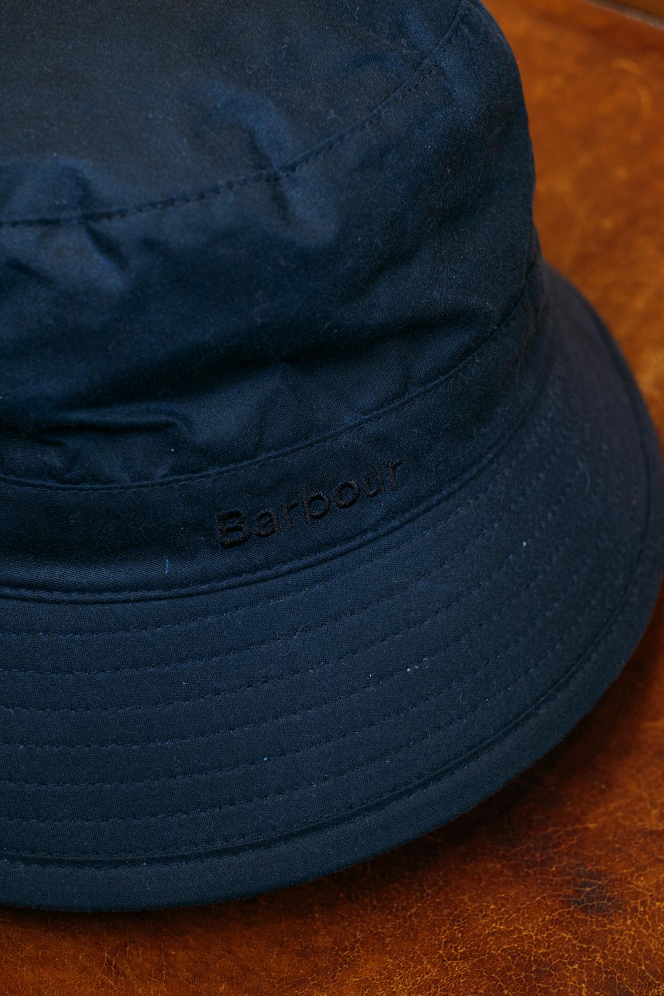 Wax Sports Hat MHA0001NY91 NAVY Barbour 