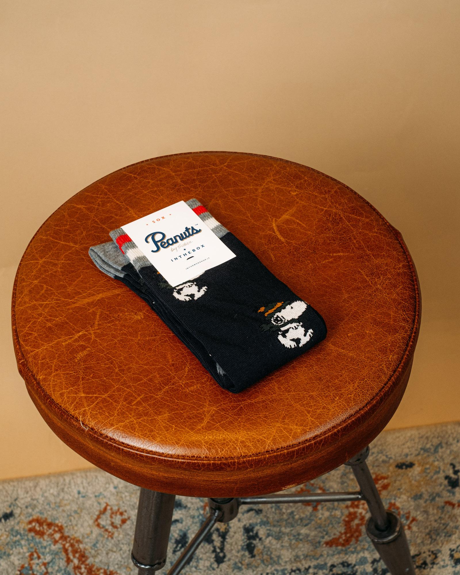 Sox Snoopy Running FW250009 0004 Sox in the Box 