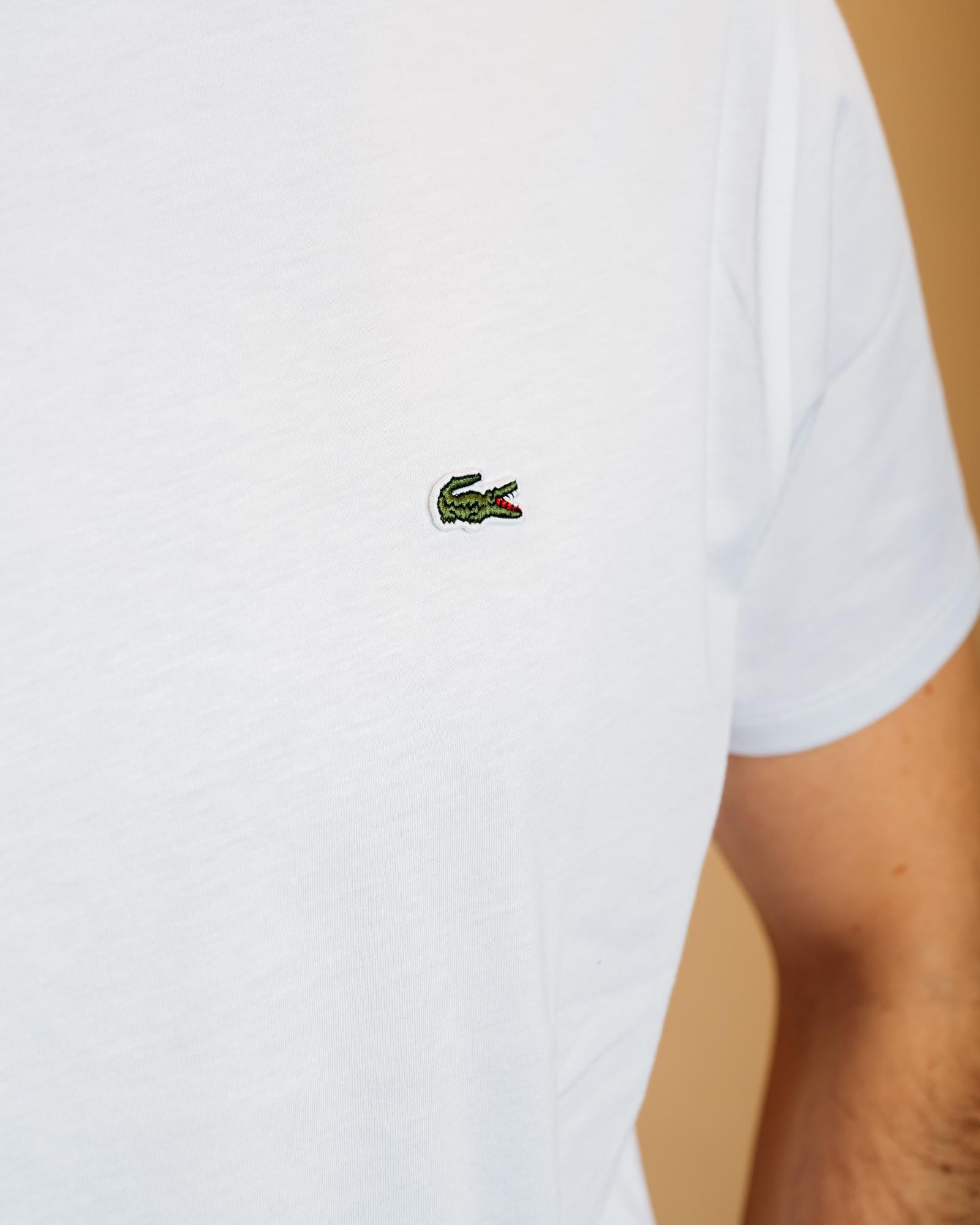 T-shirt a maniche corte Lacoste Pima Cotton Bianco, vestibilità regular fit.