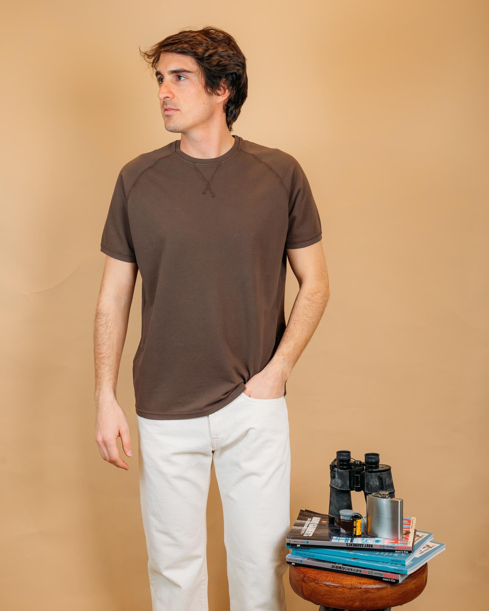 T-shirt Seadog Salem Piquet marrone in cotone con trama a nido d'ape e girocollo.