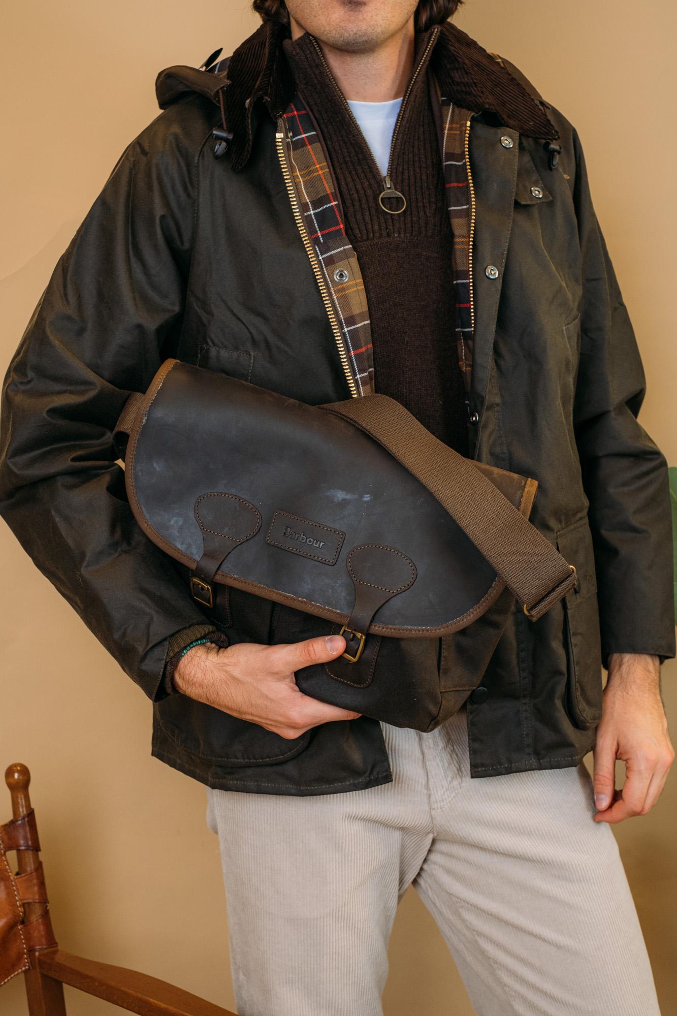 Wax Leather Tarras UBA0003 OL71 Barbour 