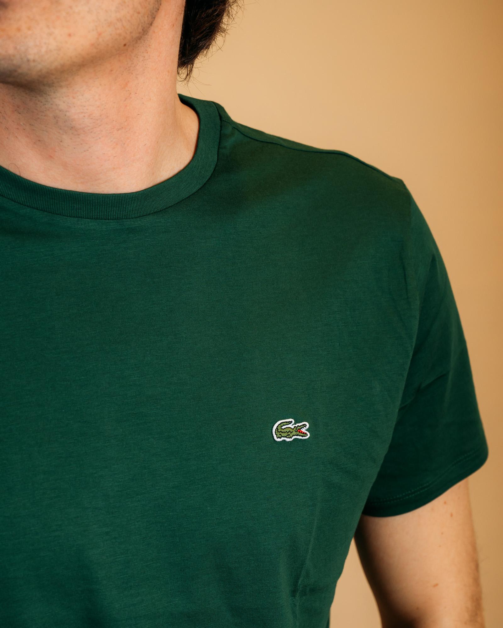 T-shirt a maniche corte Lacoste Pima Cotton verde, vestibilità regular fit.