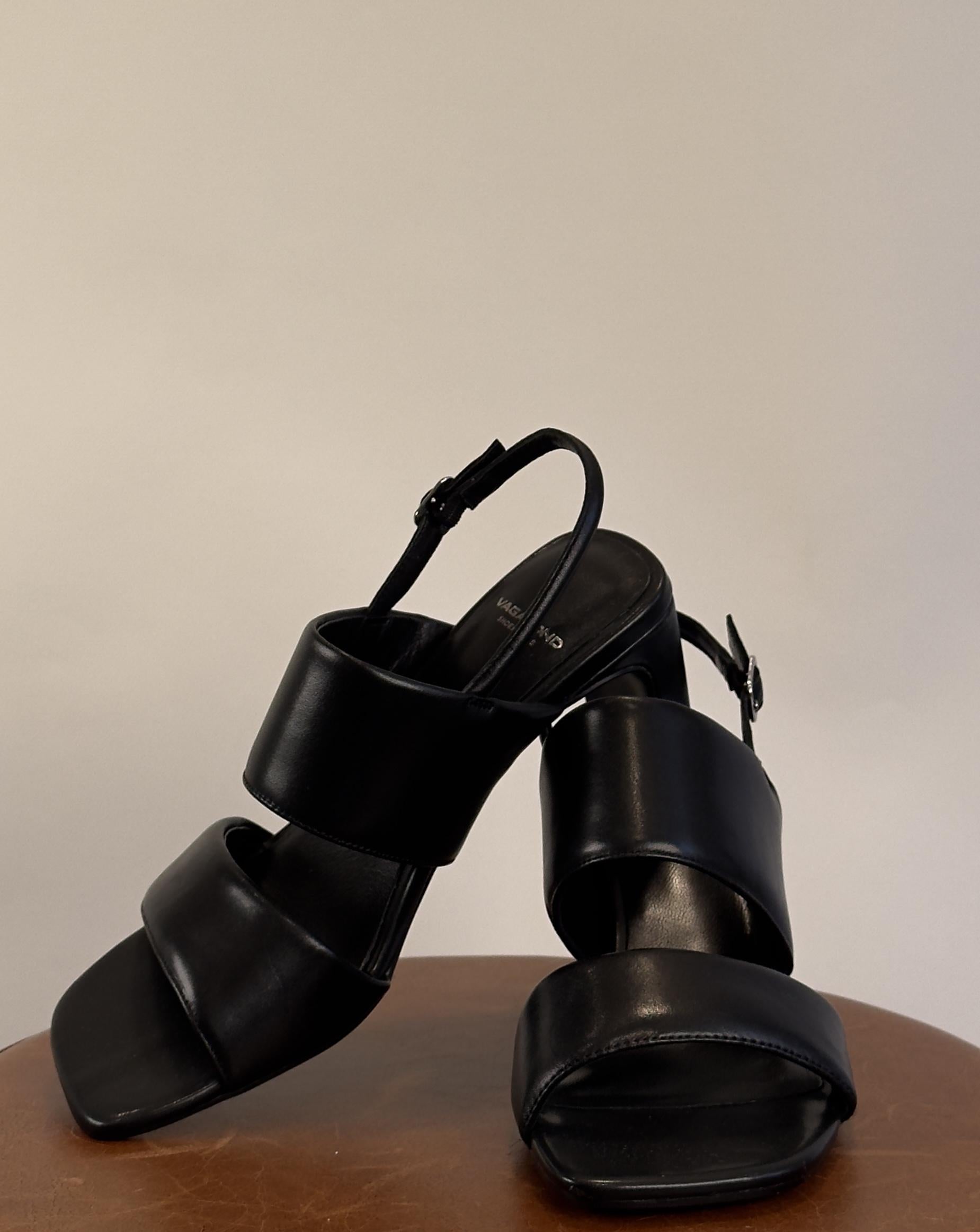 Sandalo Luisa VBS571200120 BLACK Vagabond 