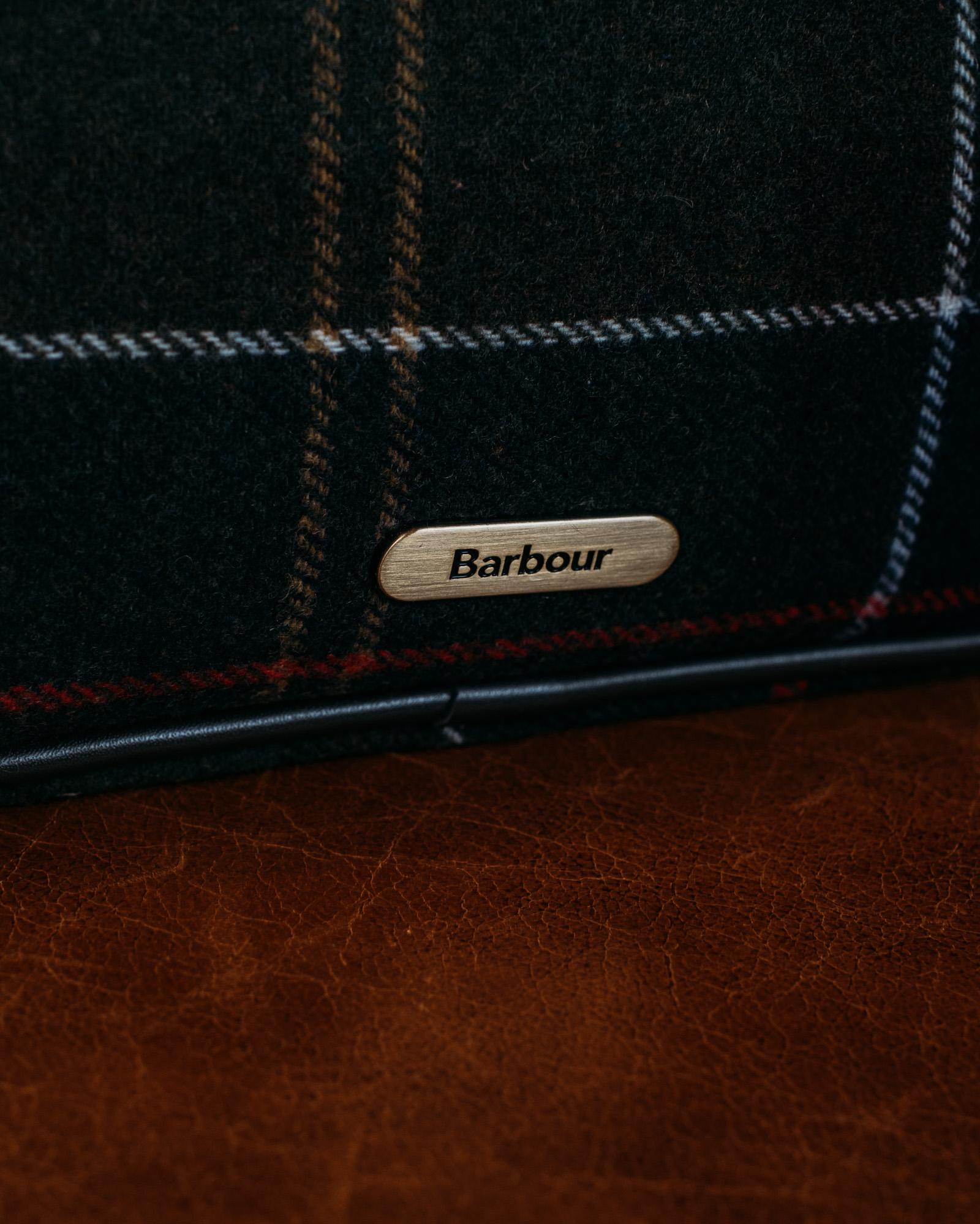 Allowhay Tartan Wash Bag LAC0331 OL91 Barbour 