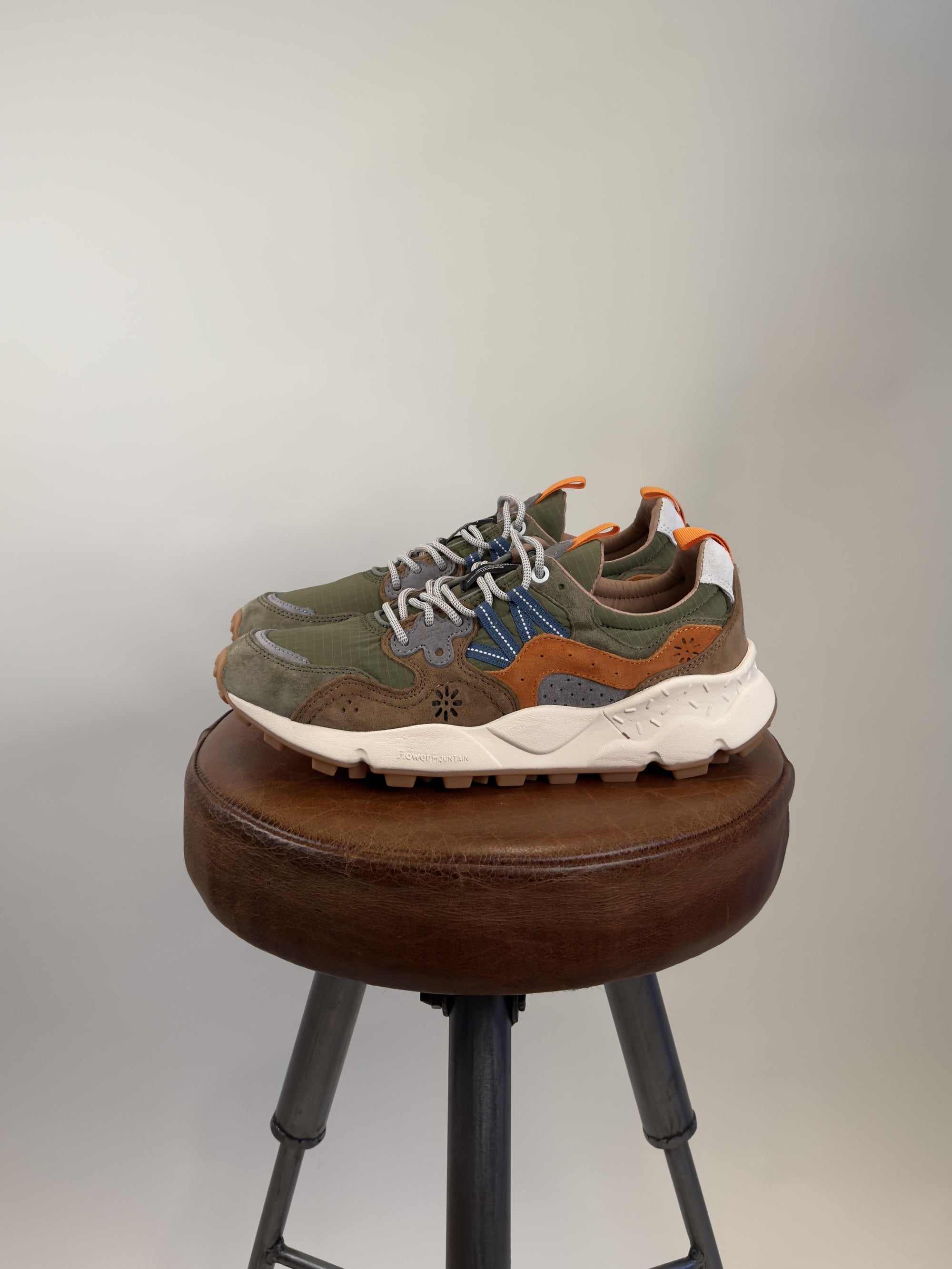 Yamano 3 0012017816141F06 MILITARY-BROWN Flower Mountain