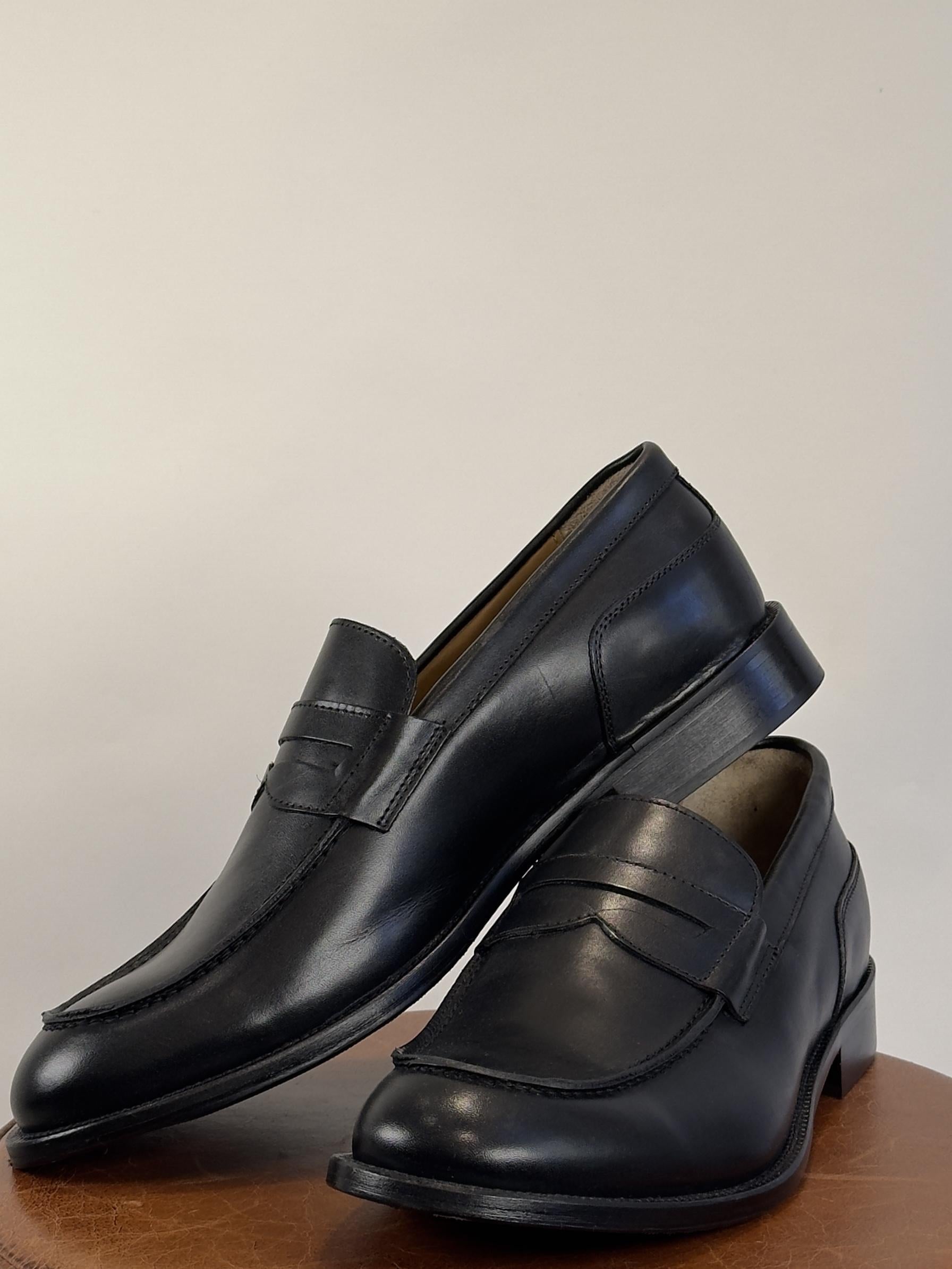 Regent in Pelle DU601 N Gaffi