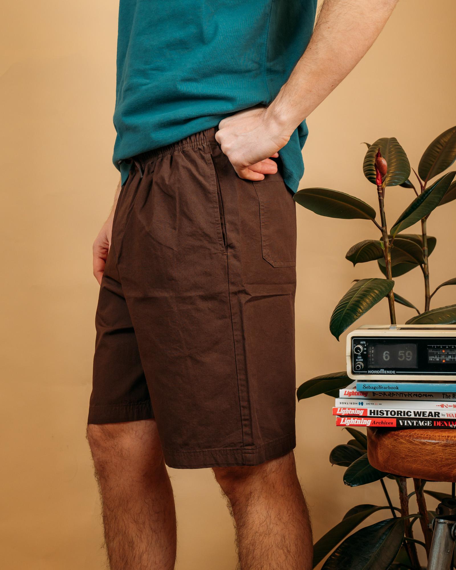 Pantaloncini corti uomo Avalon marrone scuro ideali per look estivi