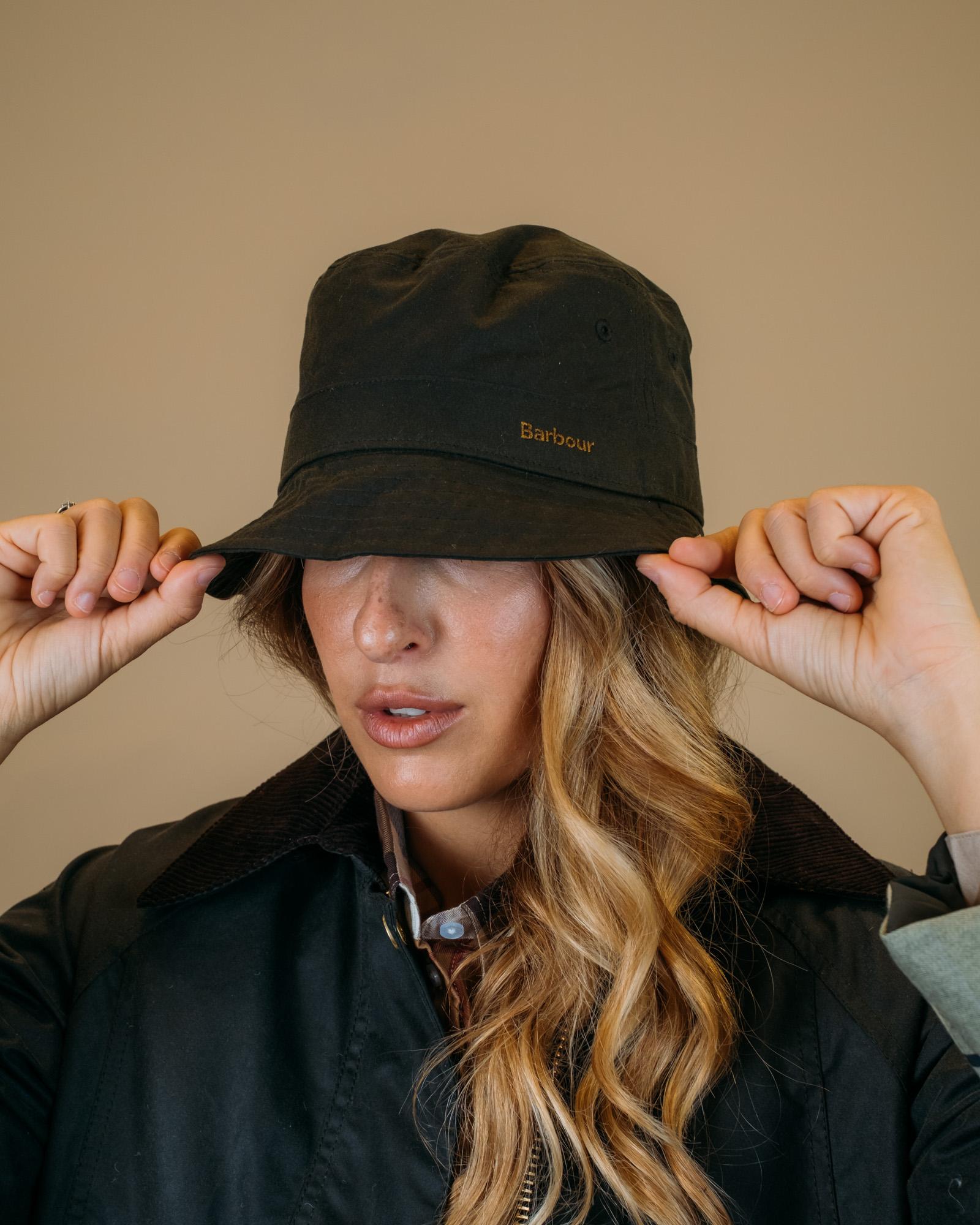 Belsay Wax Sports Hat LHA0519 OL52 Barbour 