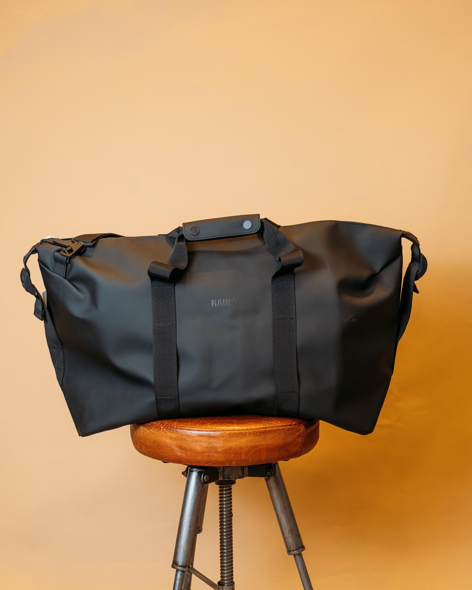 Hilo Weekend Bag RA14200 BLA Rains 