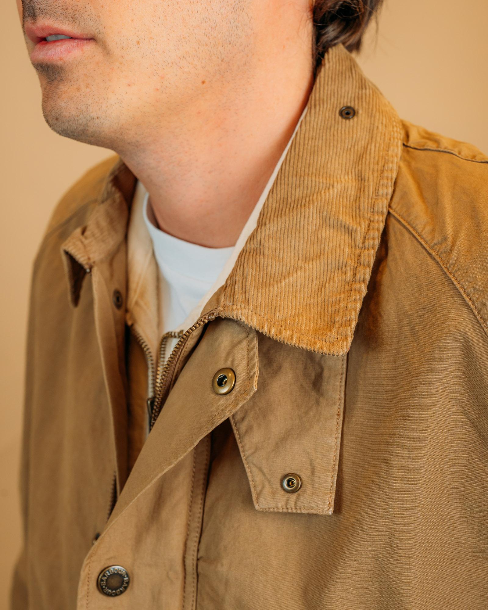 Giacca Tracker Washed Stone MCA0978 BE31 Barbour 