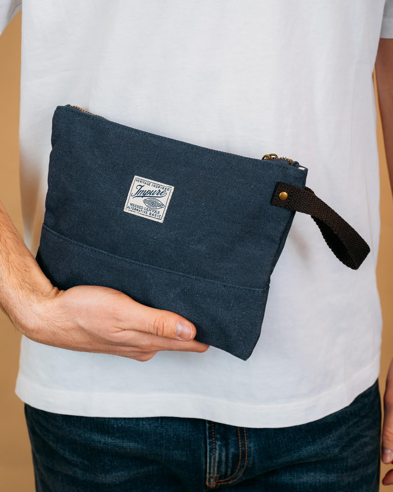 Soho Clutch Bag Navy AXCRD C01 Impure 