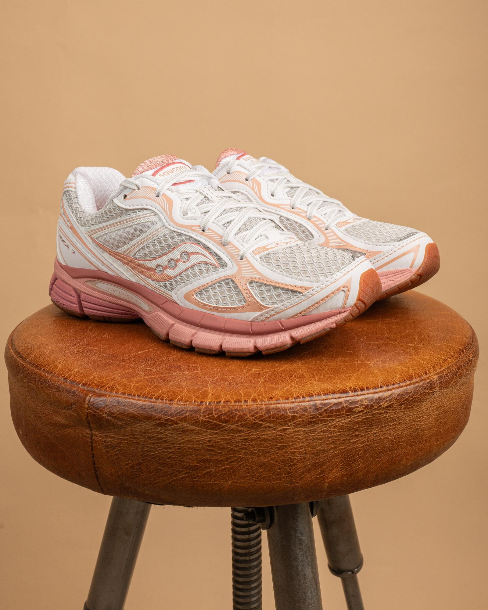 Sneakers ProGrid Guide 7 White-Peach S70936W 30 Saucony 