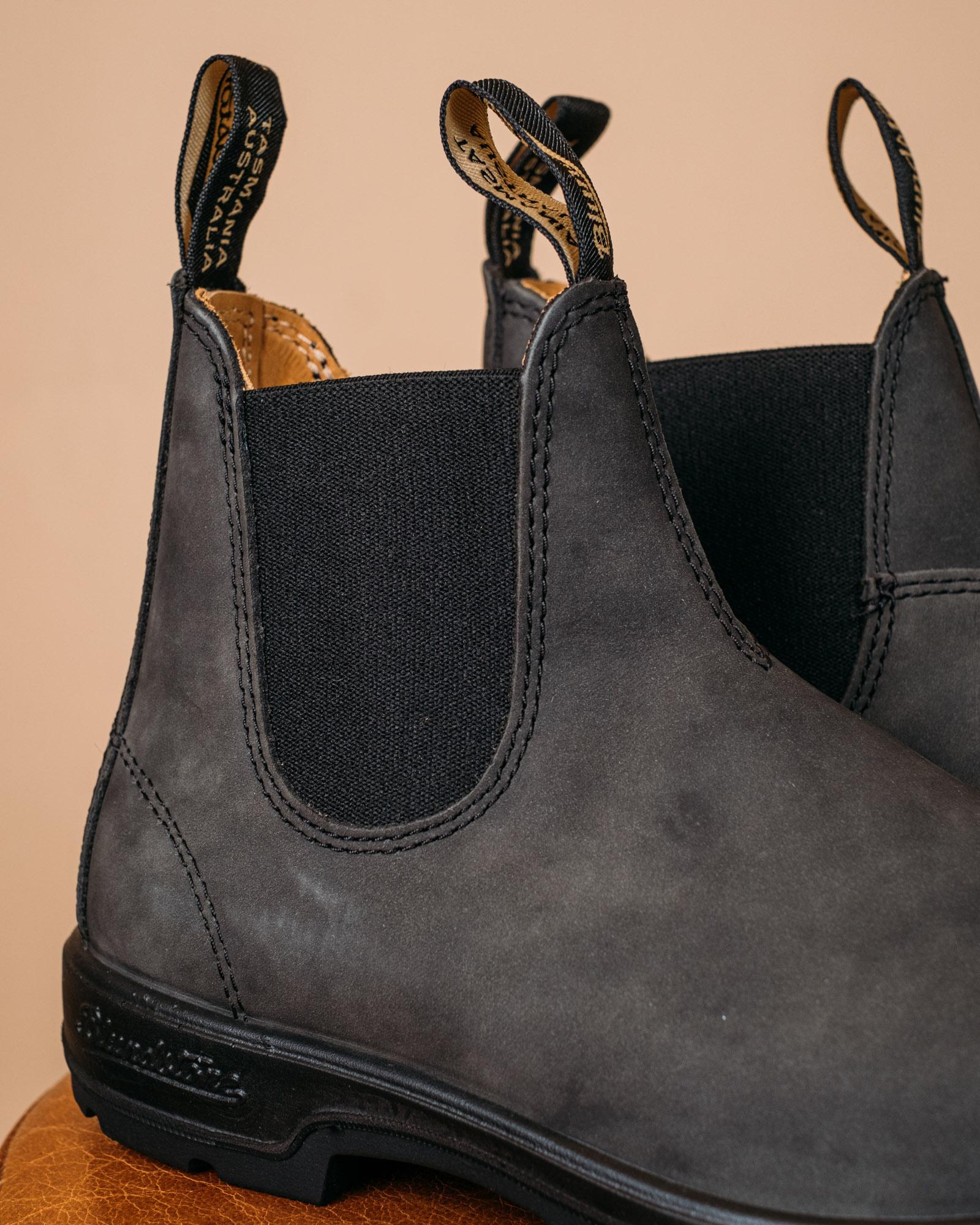 #587 587w 587 Blundstone 