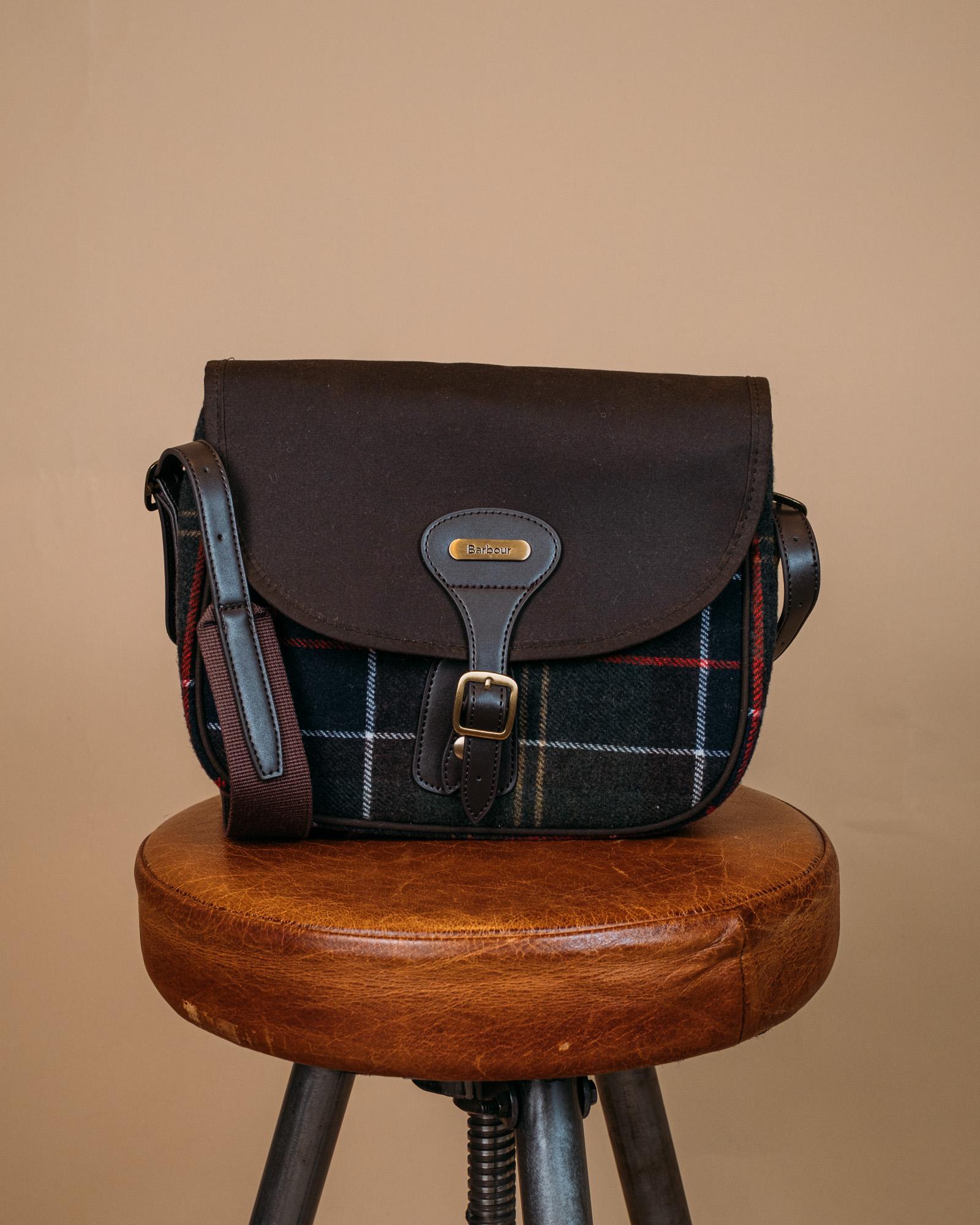 Cromarty Corssbody Bag LBA0479 OL91 Barbour 