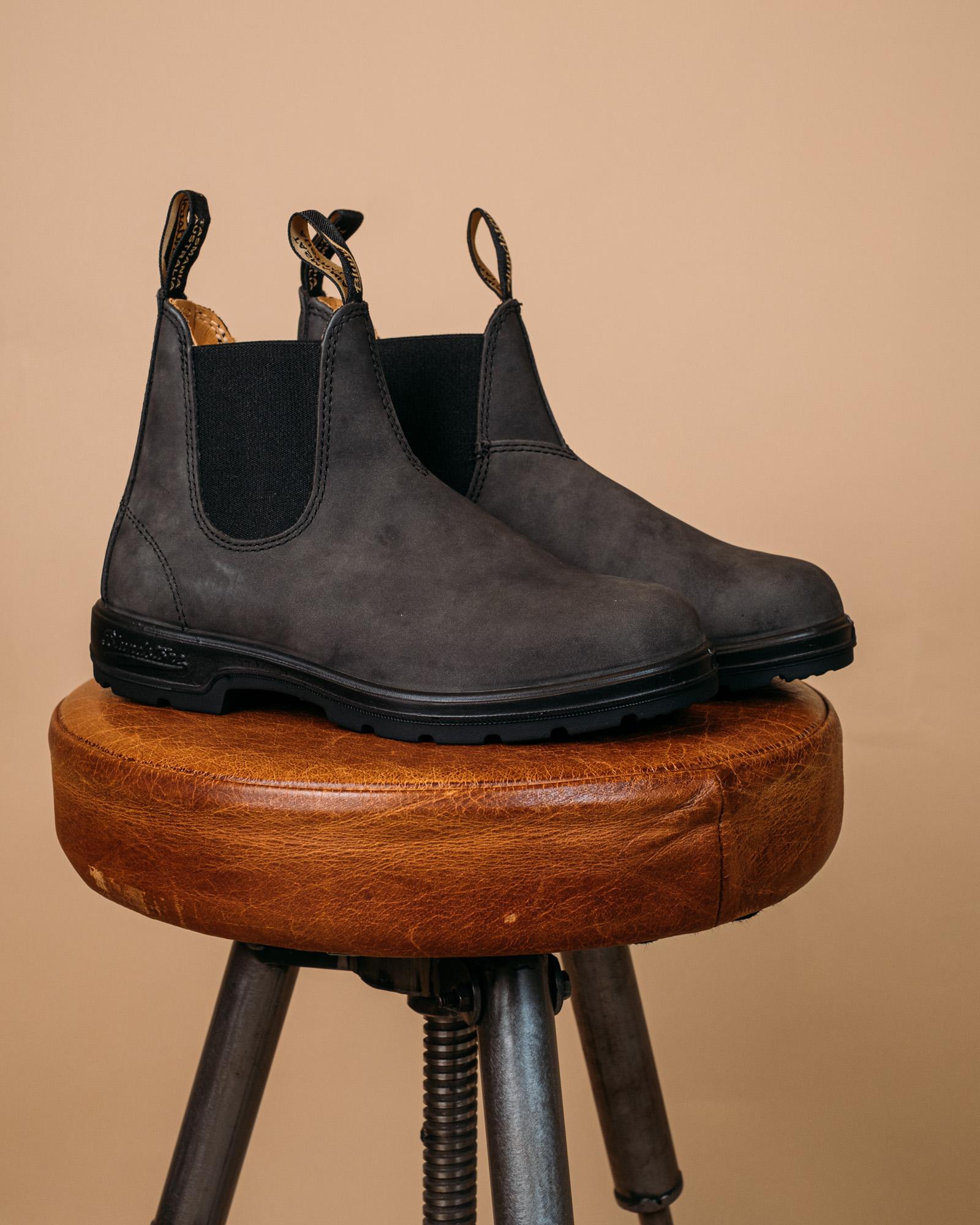 #587 587w 587 Blundstone 