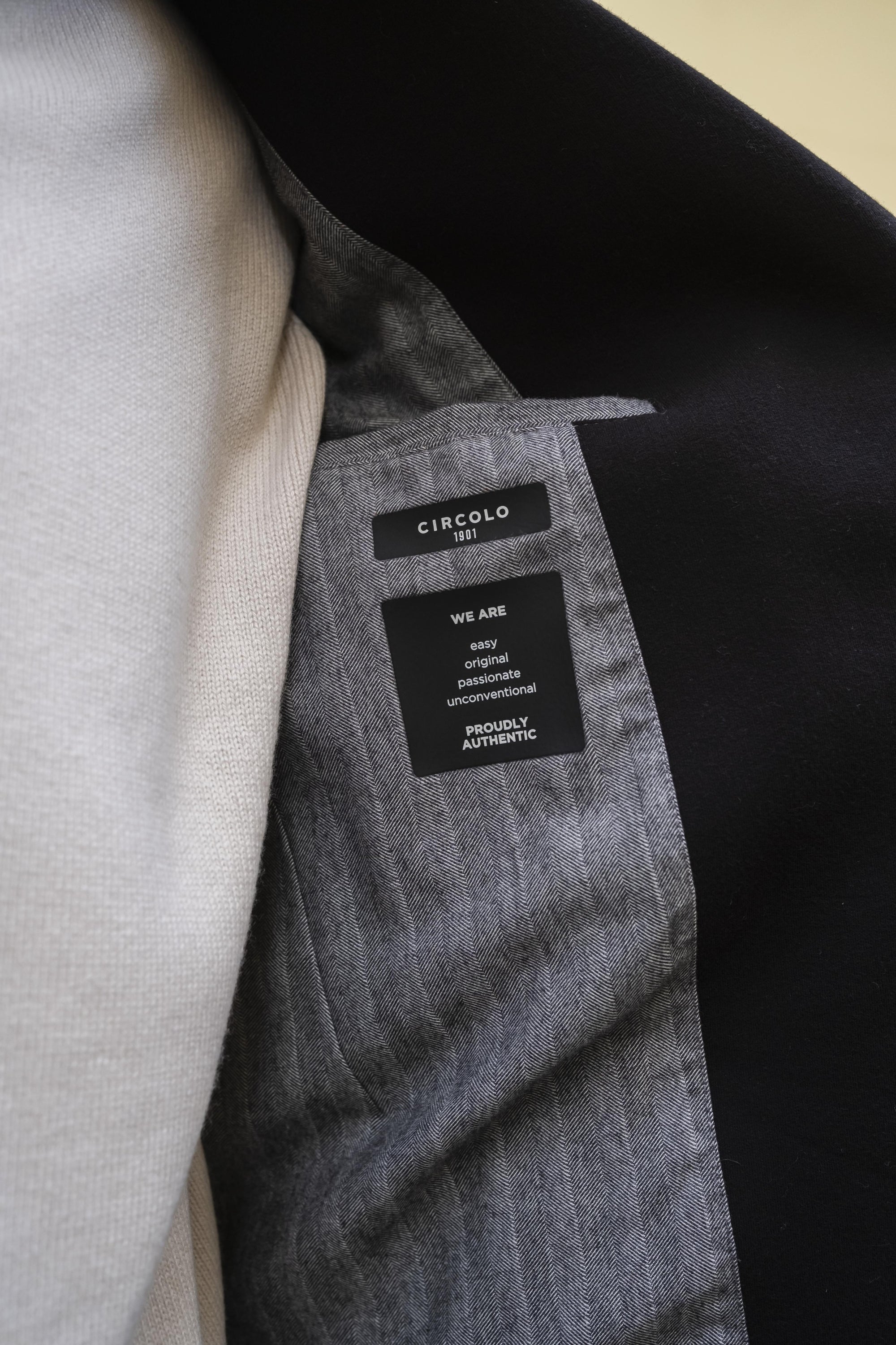 Cappotto in Felpa CN4449001 NERO Circolo 1901 