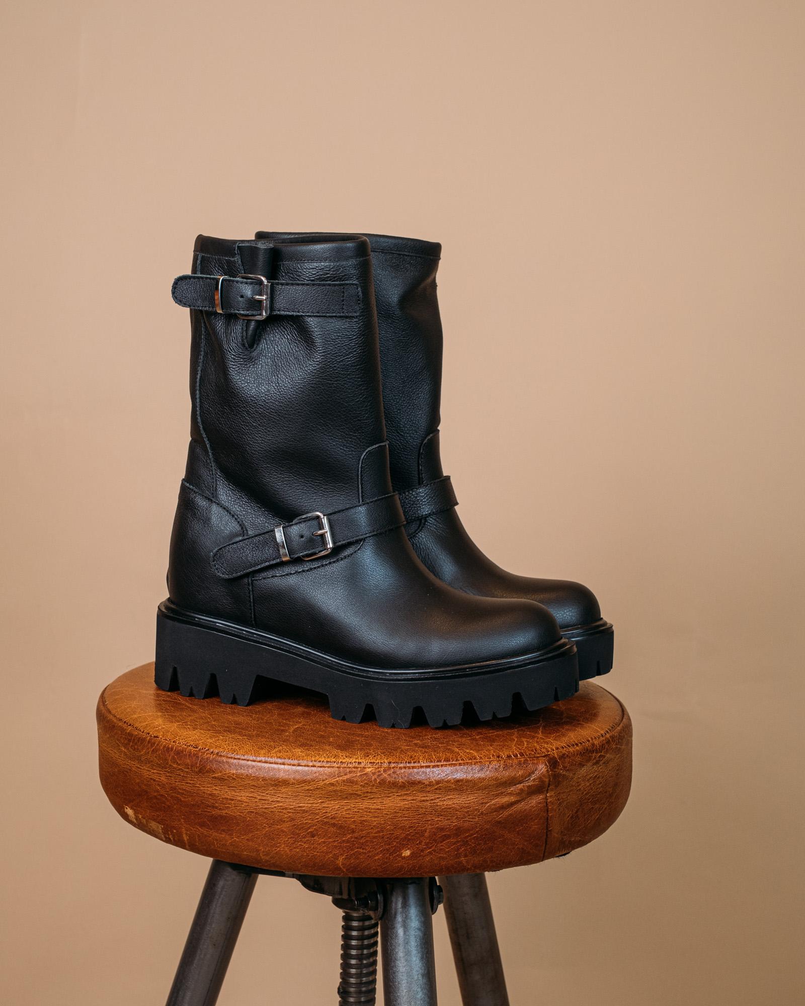 Tronchetto Bikers 4602 NE Elle Studio 