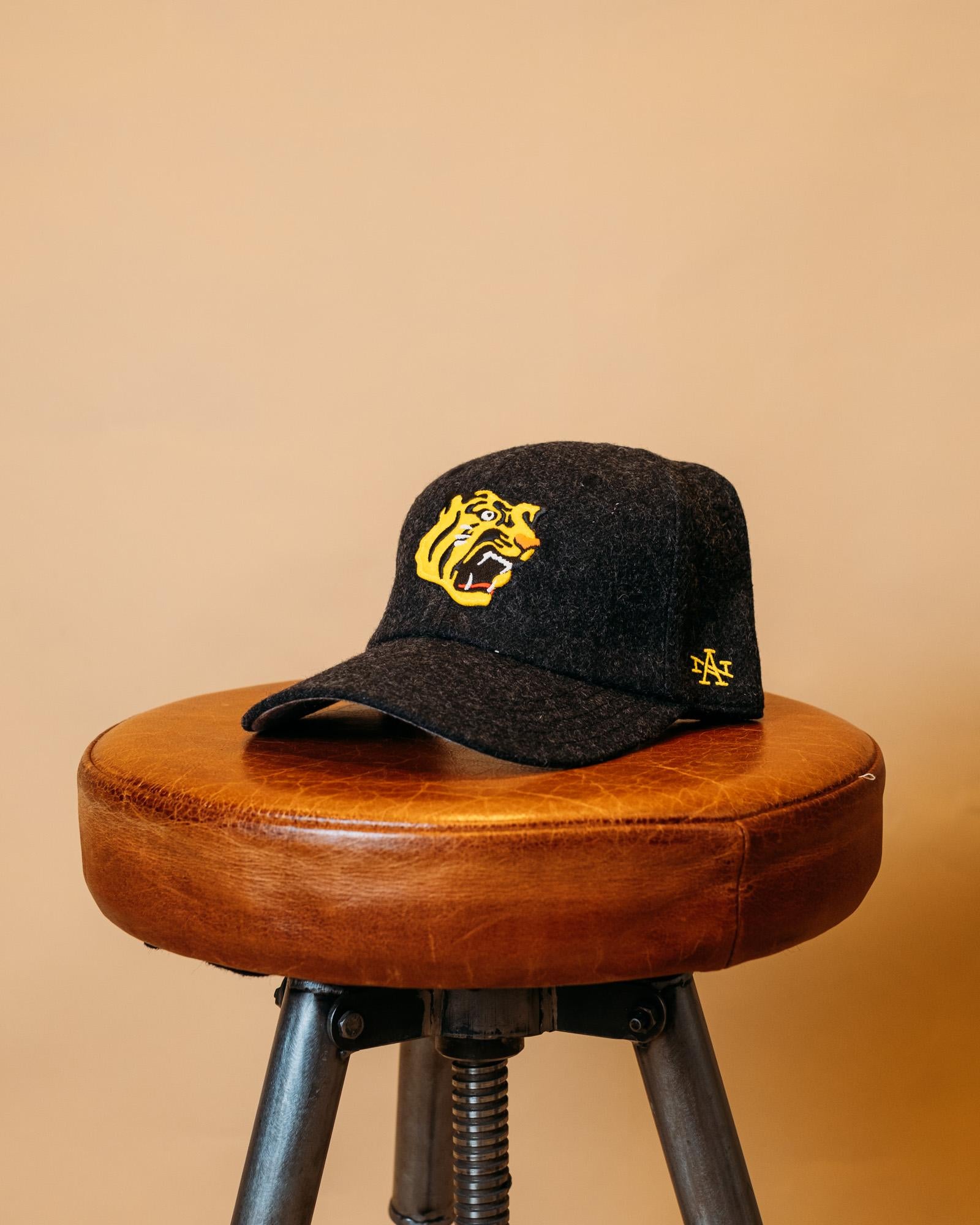 Hanshin Tiger's Cap SMU670A-HTI BLK American Needle 