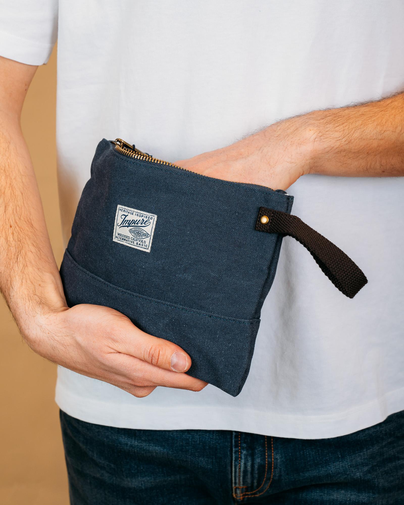 Soho Clutch Bag Navy AXCRD C01 Impure 