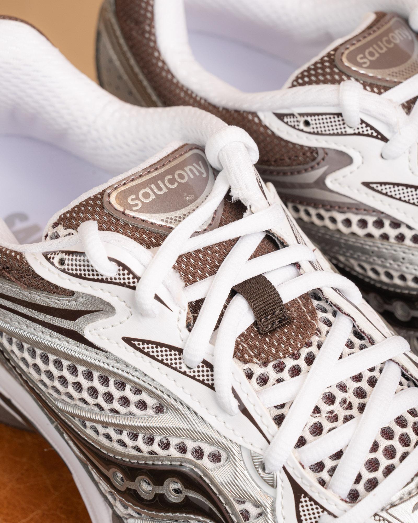 Sneakers ProGrid Omni 9 Disrupt White-Brown S70739 57 Saucony 