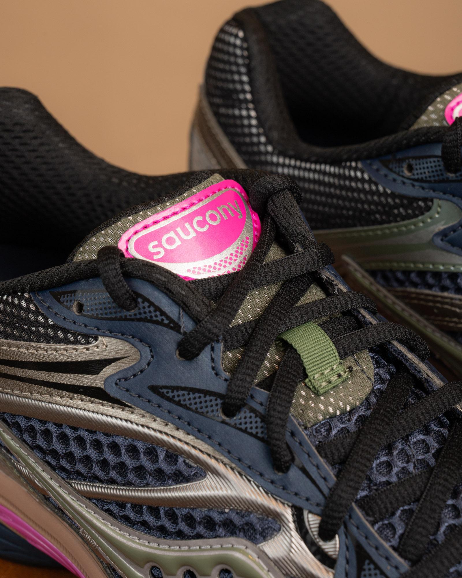 Sneakers ProGrid Omni 9 Disrupt Blue-Brush S70739 74 Saucony 