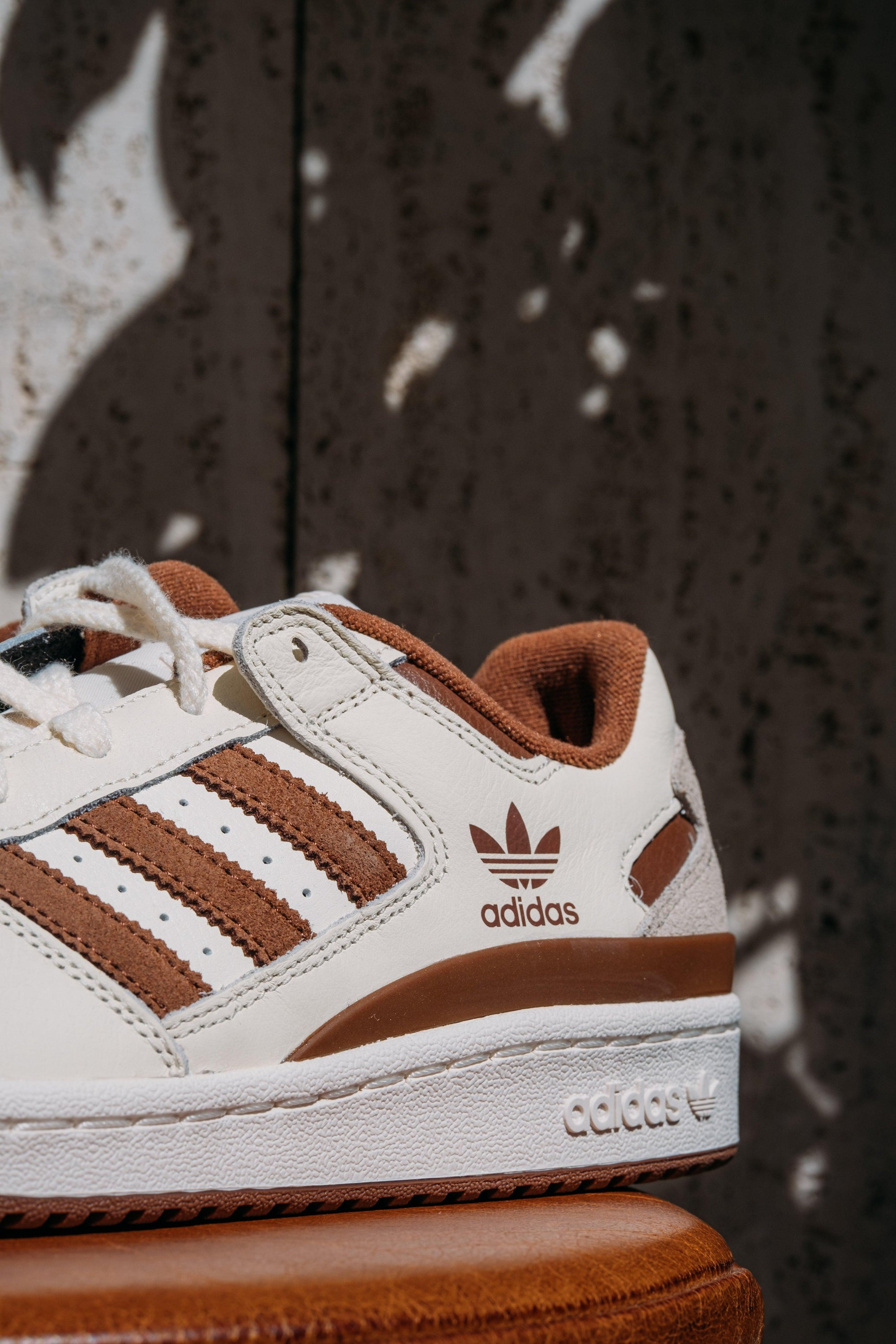 Forum low-top IG3900 CREWHT-PREBRN-WONBEI Adidas 