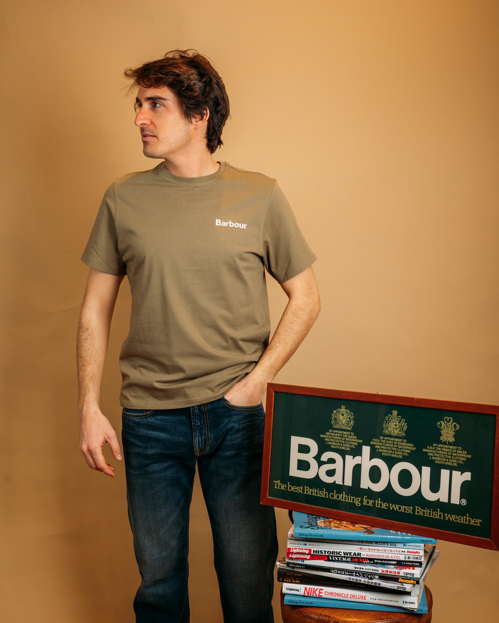T-shirt Camber Graphic Grey Olive MTS1395 OL37 Barbour 