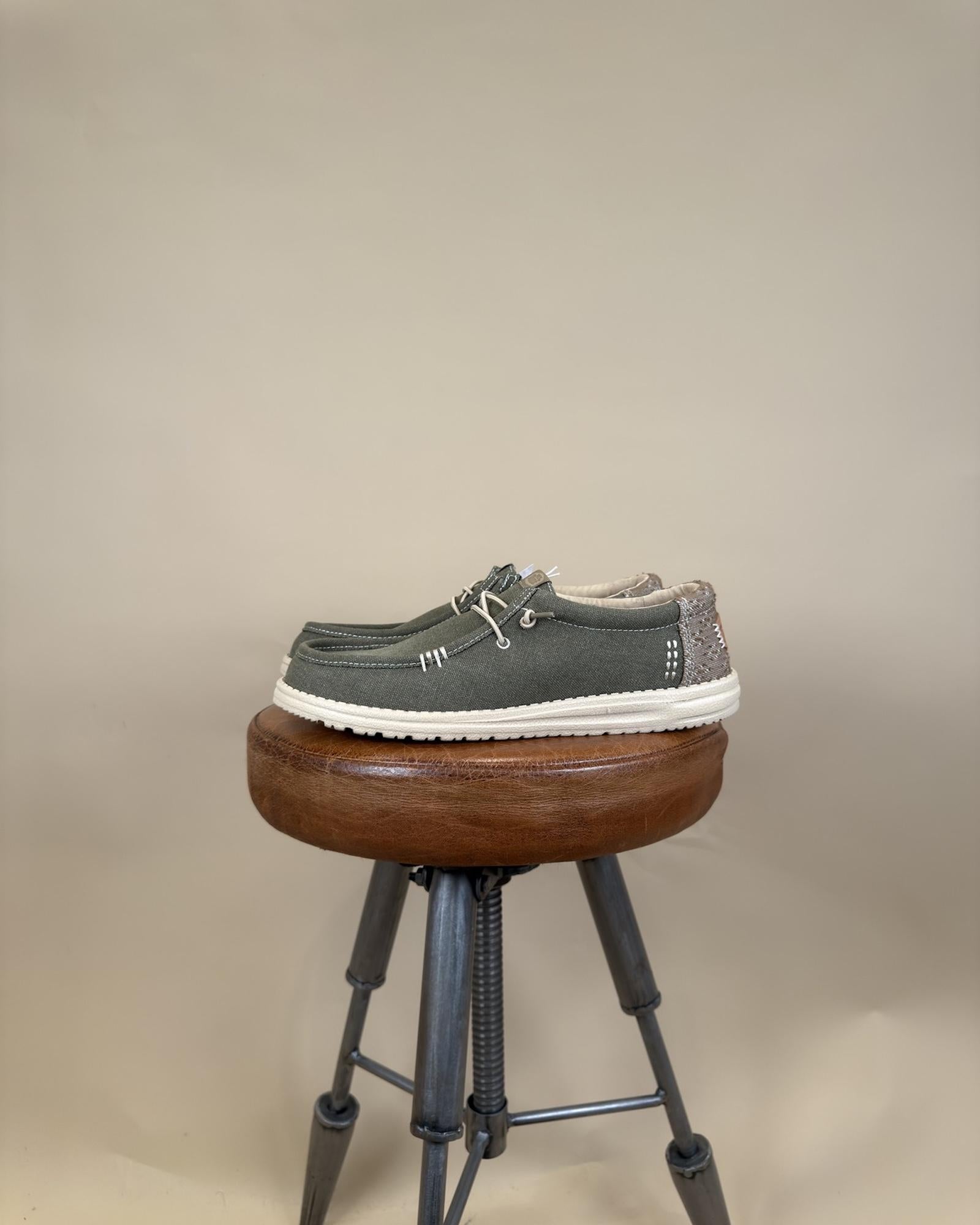 Wally Workwear 43084 3YT Hey Dude