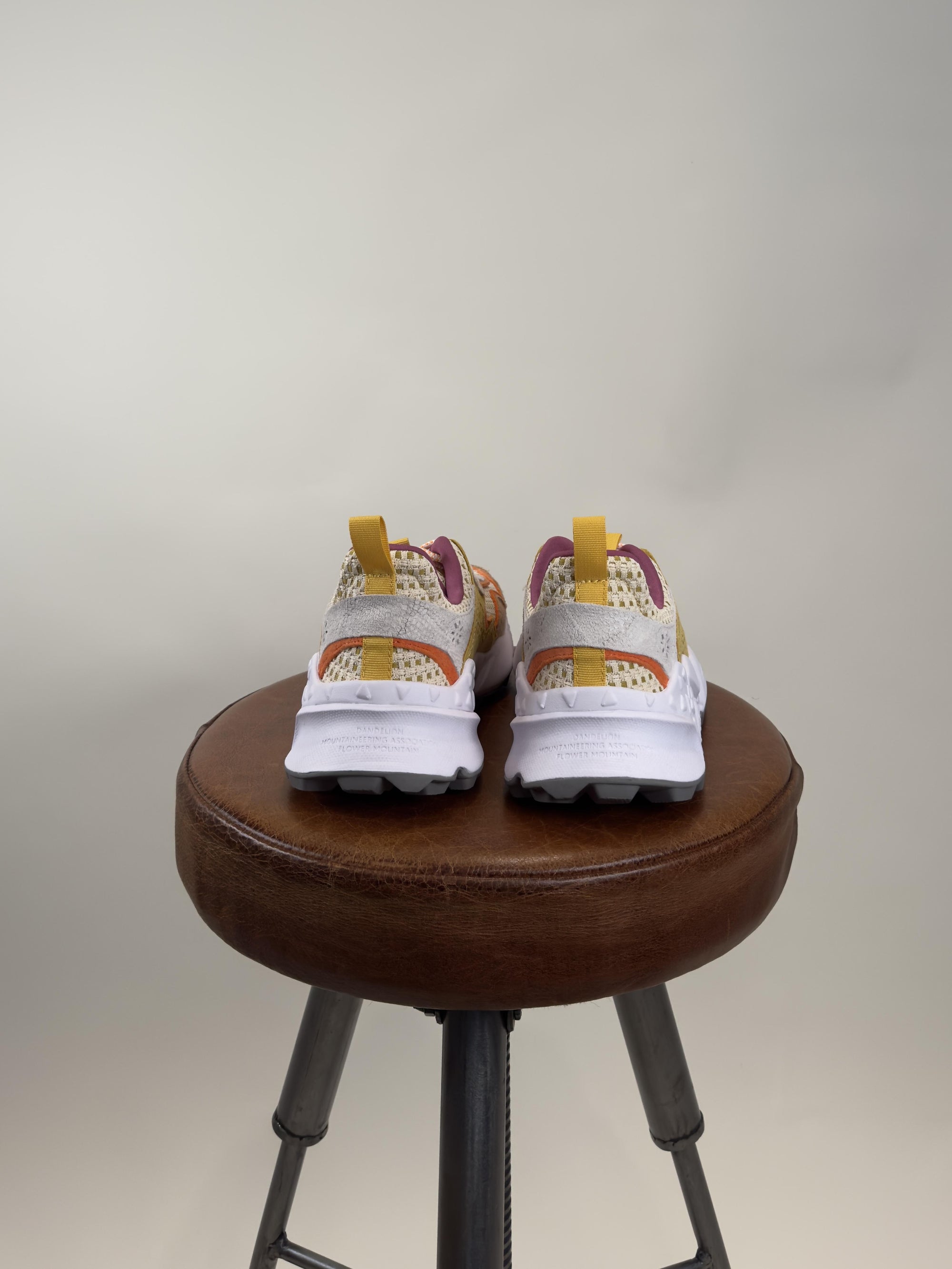 Kotetsu 0012017822071E69 BEIGE-OCRA Flower Mountain