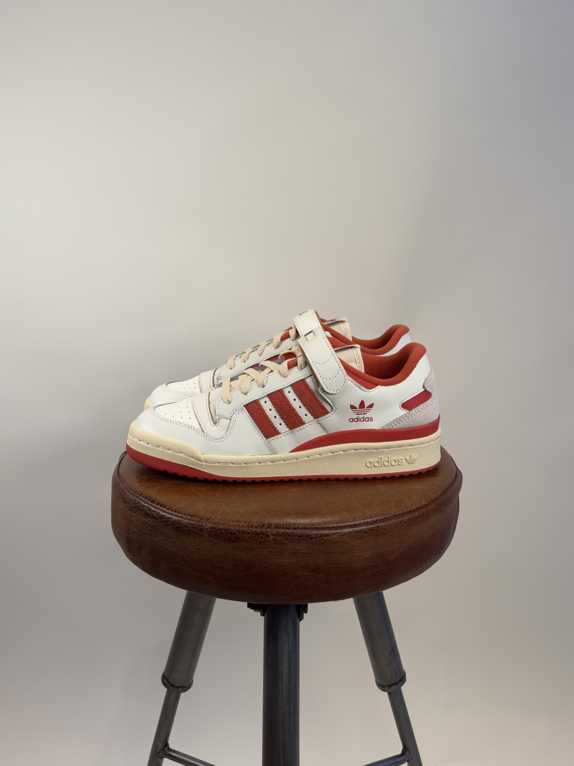 Forum 84 IG3774 IVORY-PRERED-EASYEL Adidas