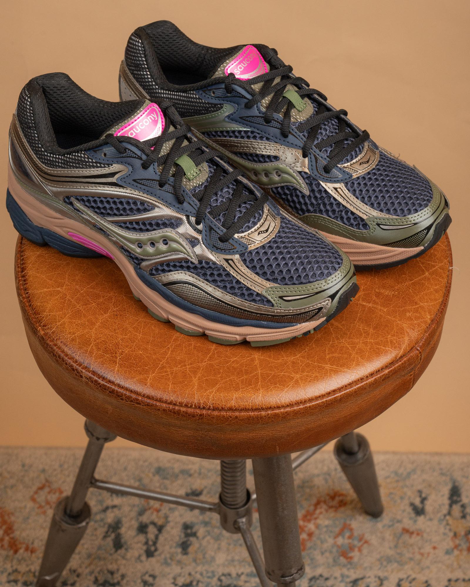 Sneakers ProGrid Omni 9 Disrupt Blue-Brush S70739 74 Saucony 