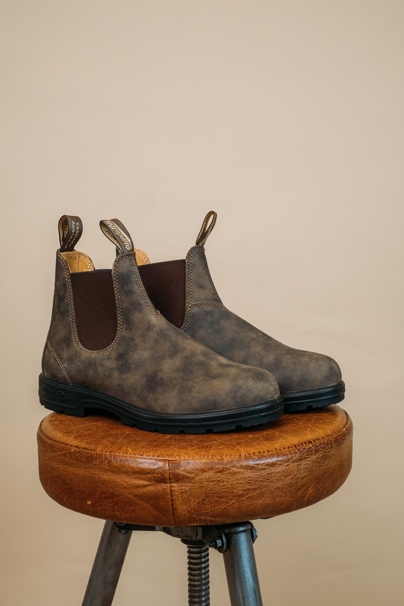 #585 585 585 Blundstone 