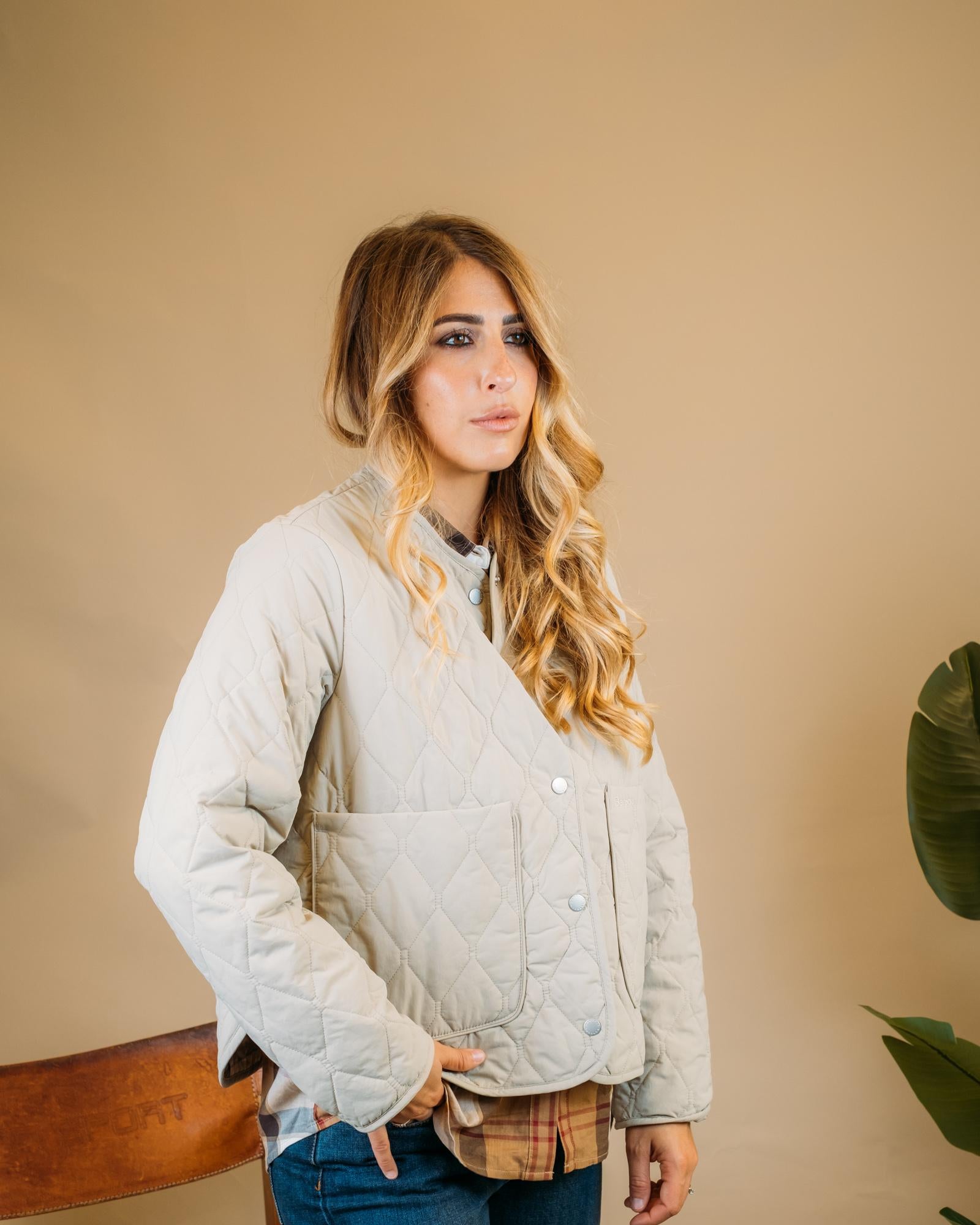 Monroe Quilt LQUI817 SN11 Barbour 