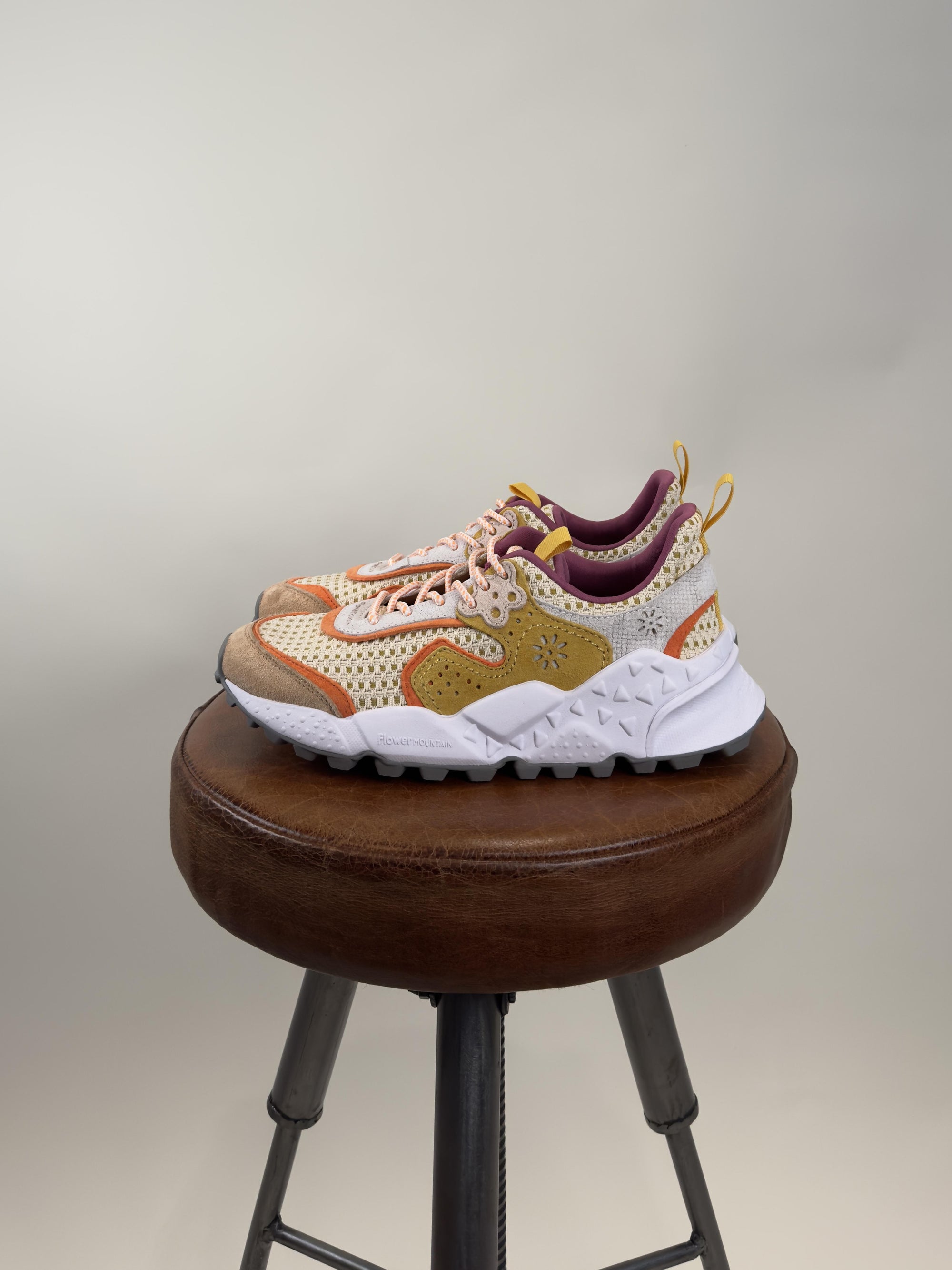 Kotetsu 0012017822071E69 BEIGE-OCRA Flower Mountain