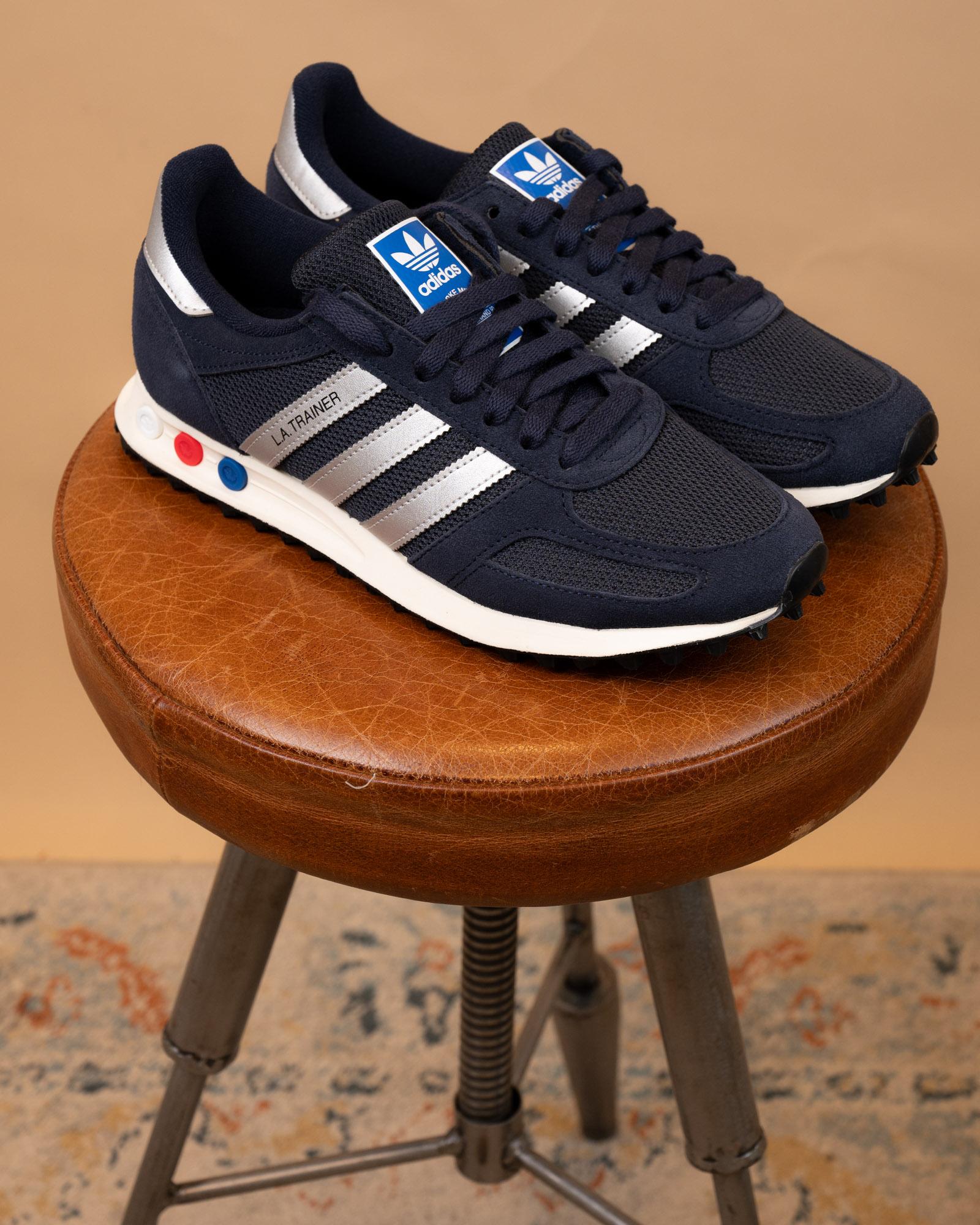 Sneakers LA Trainer OG Ink/Metallic KJ4382 UNICA Adidas 