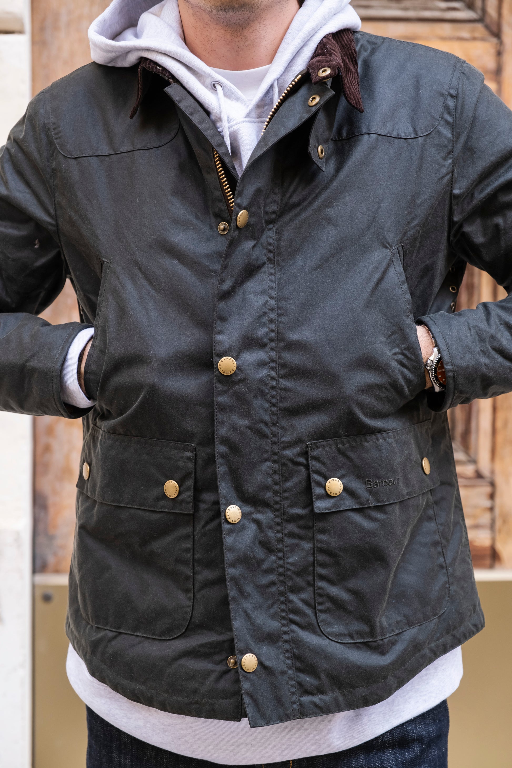 sage-barbour-ai24-reelin-wax-jacket3